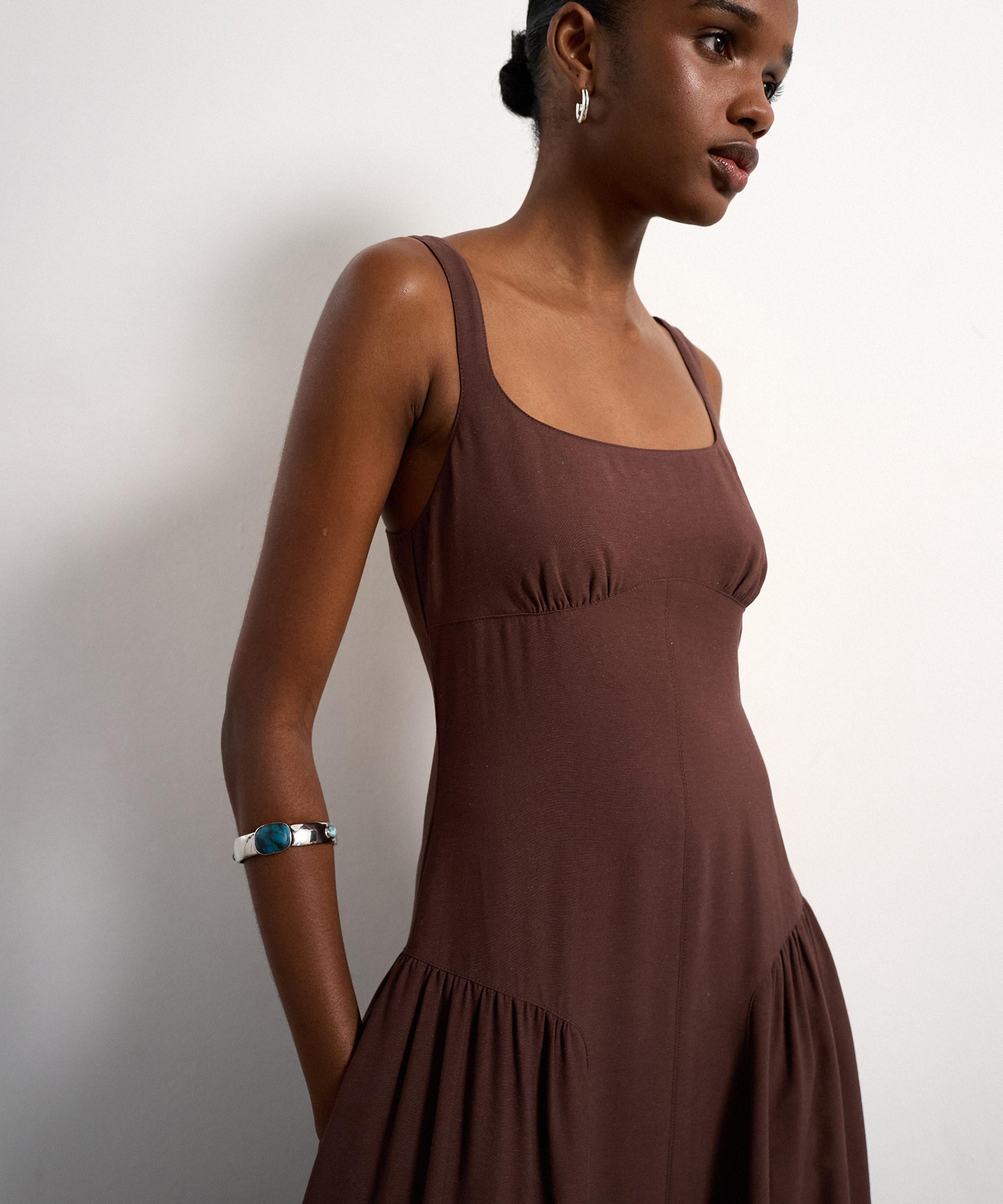 TOPSHOP - Natural Linen Dropped Waist Maxi Dress image number 1