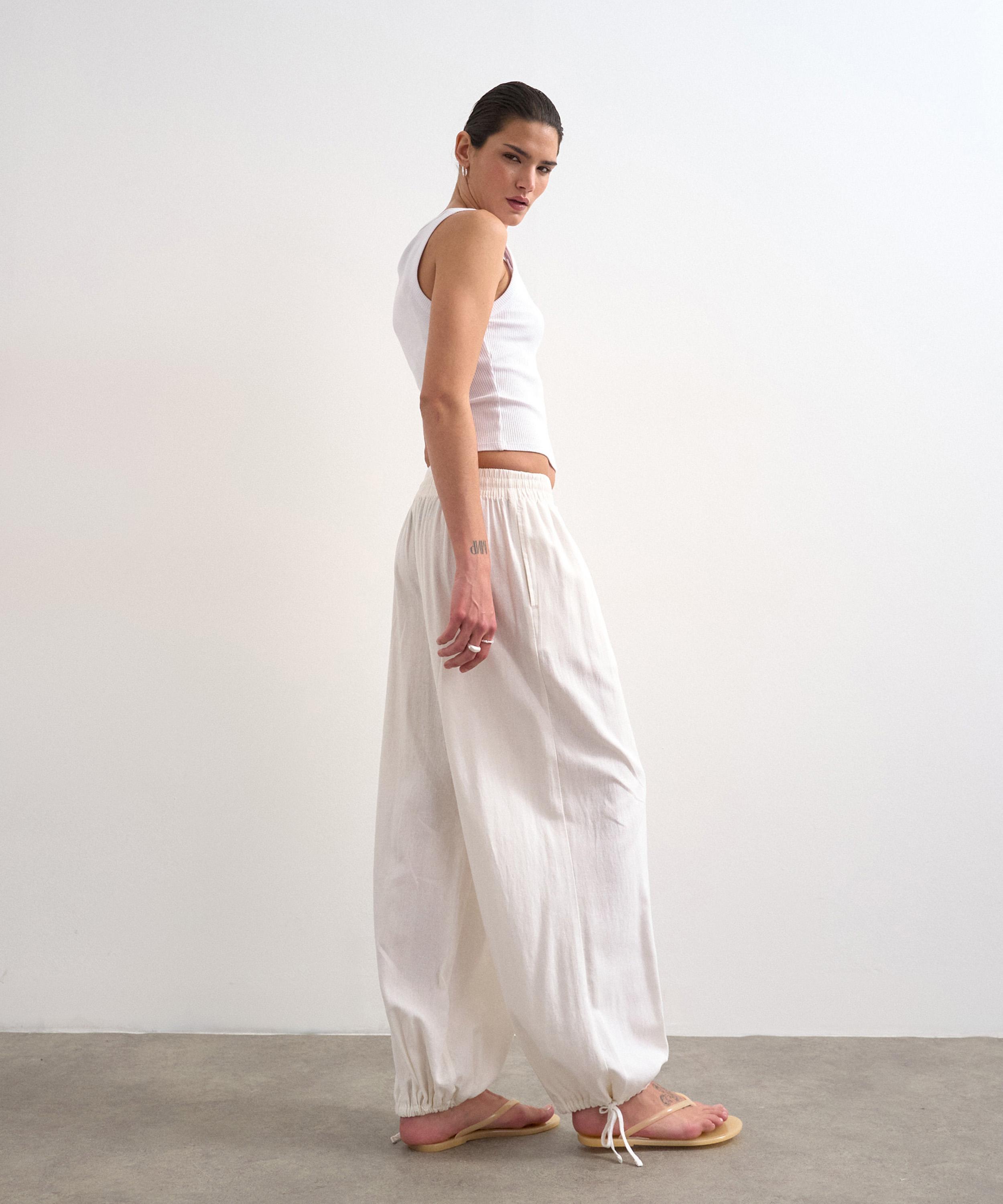 TOPSHOP - White Linen Elasticated Waist Balloon Trousers image number 1
