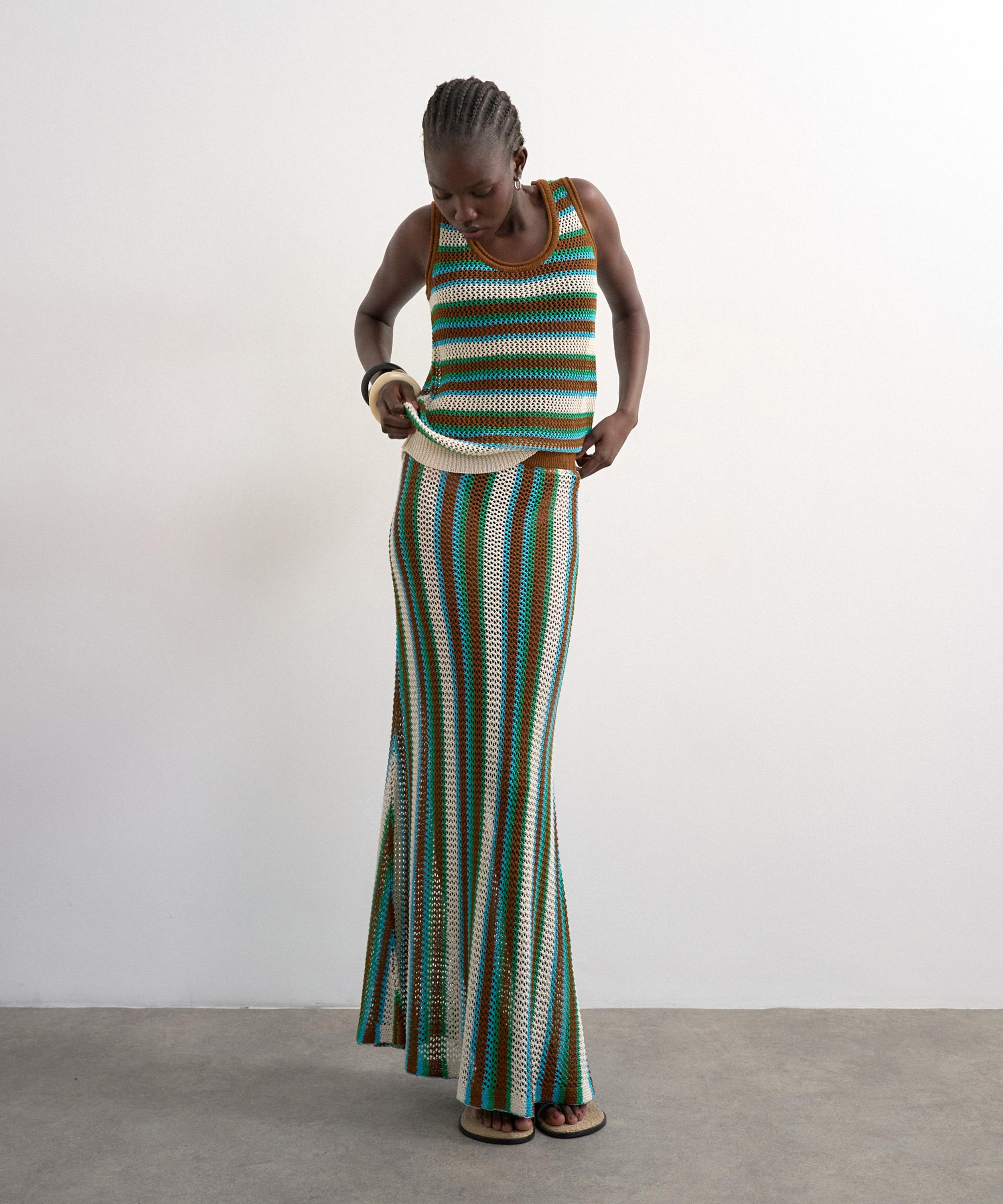 TOPSHOP - Blue-Brown Knitted Multi Stripe Co-Ord Vest