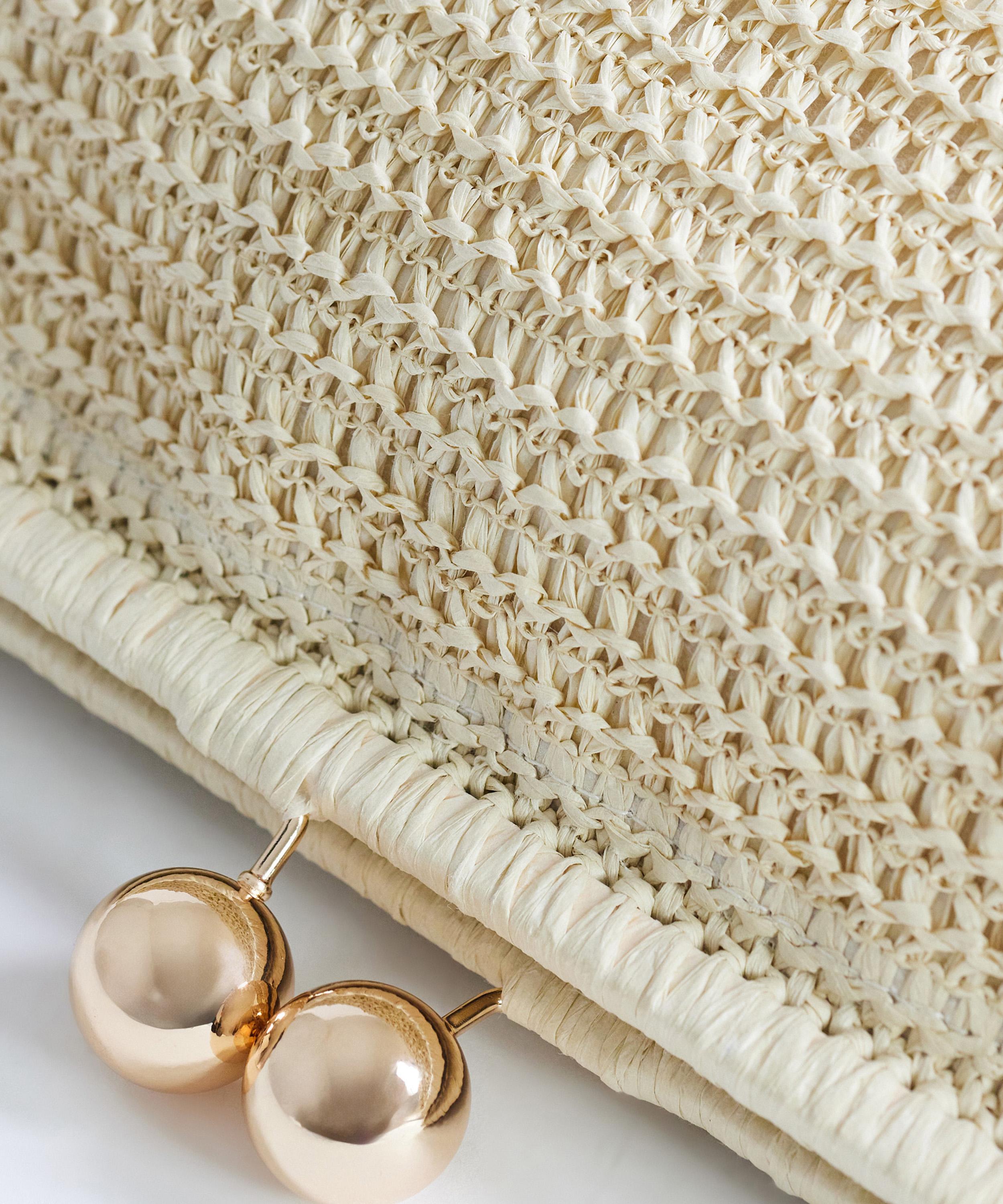 TOPSHOP - Natural Abbie Woven Clutch Bag image number 3