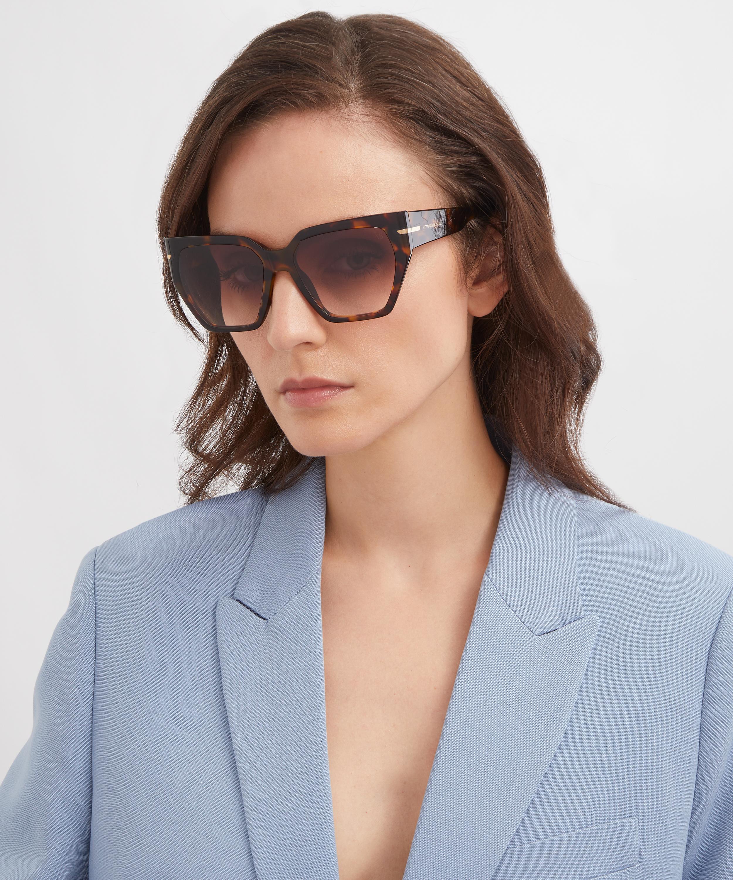 Victoria Beckham - Square Sunglasses image number 1