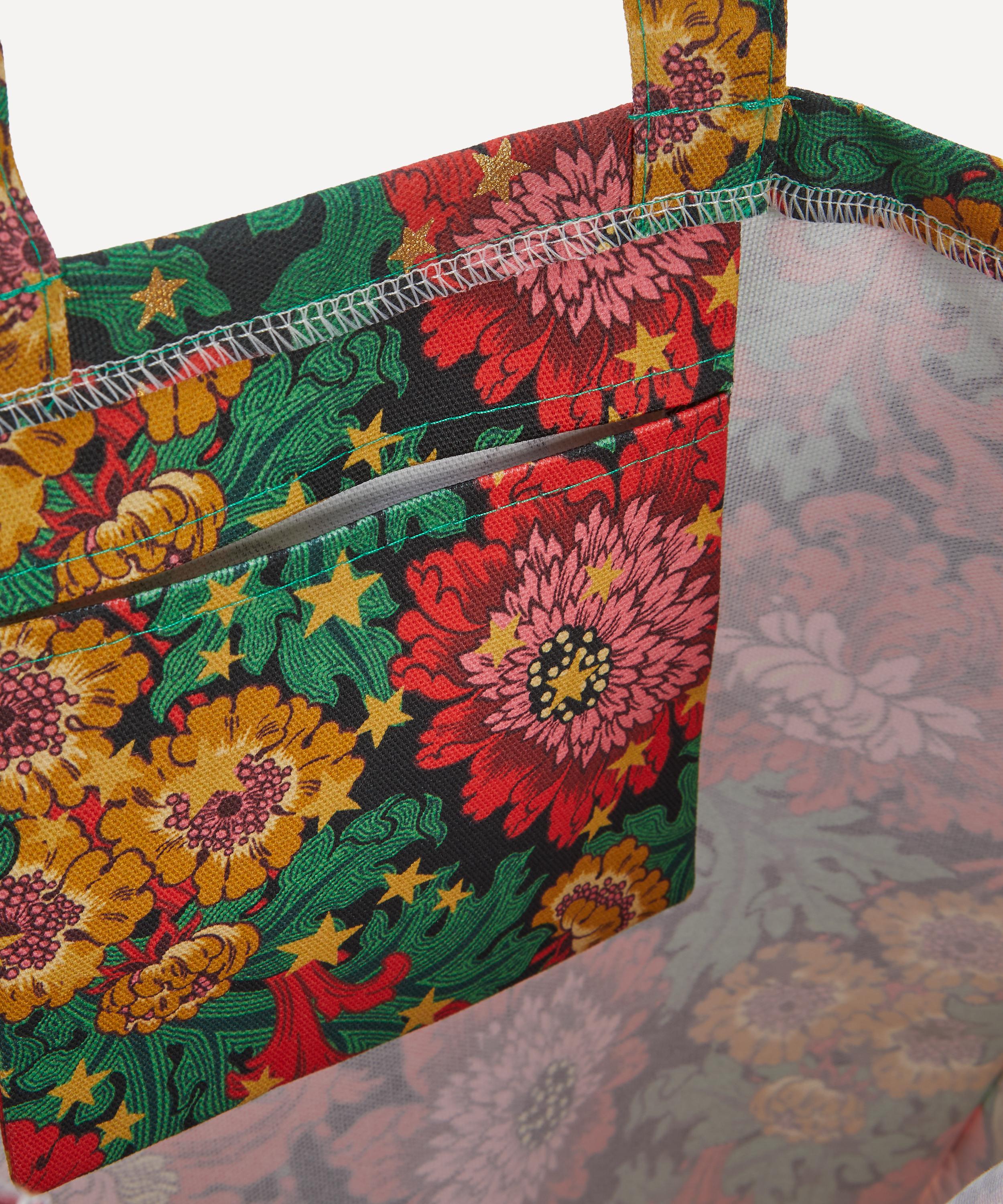 Liberty - Liberty December Day Star Tote Bag image number 4