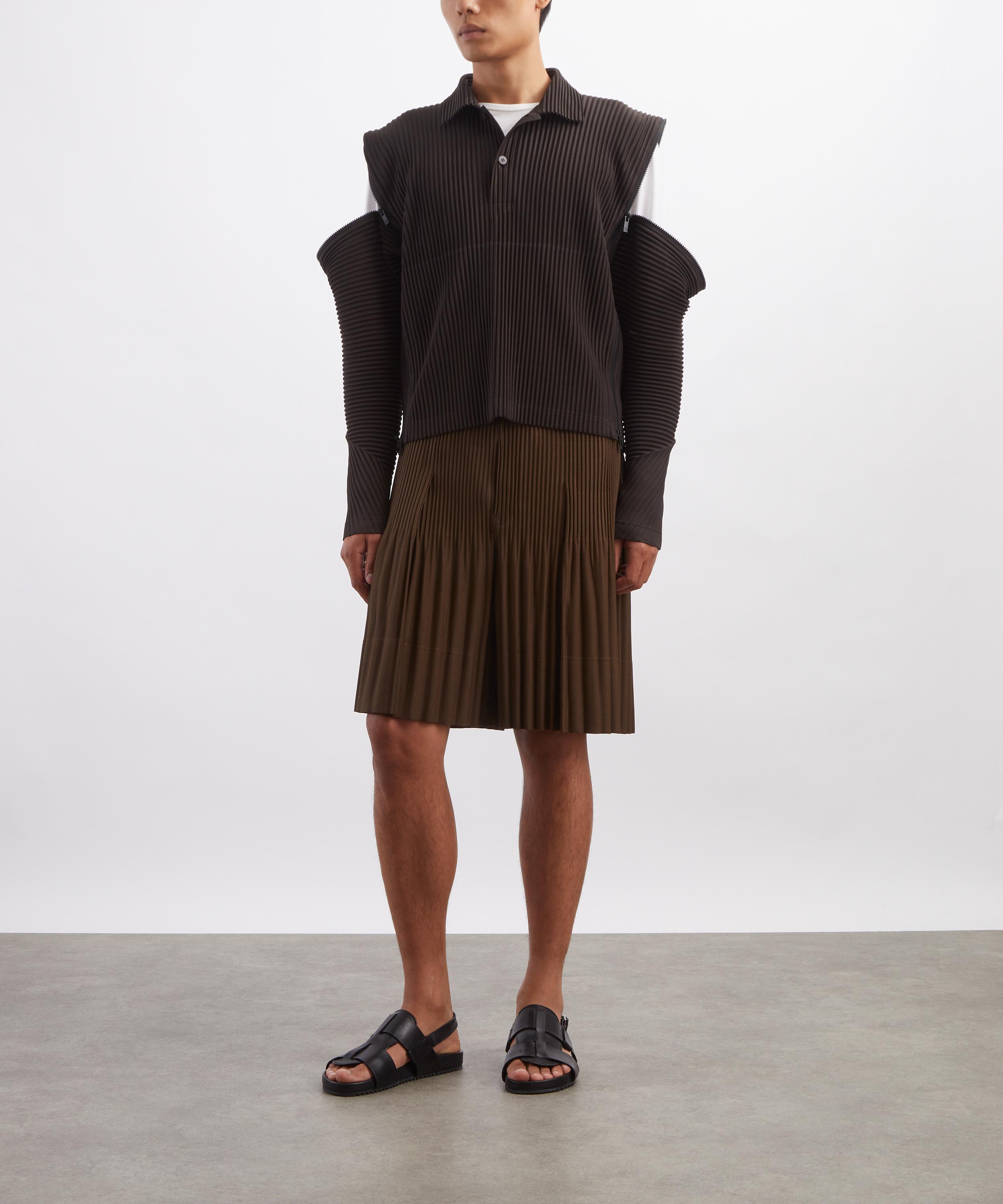 HOMME PLISS&Eacute; ISSEY MIYAKE - MULTI-FASTENED Pleated Polo Shirt image number 1