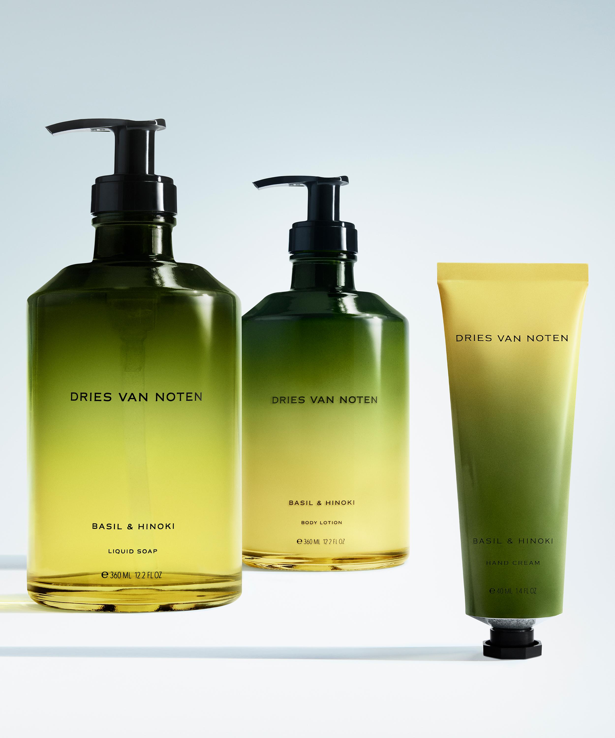 Dries Van Noten - Basil and Hinoki Liquid Soap 360ml image number 2
