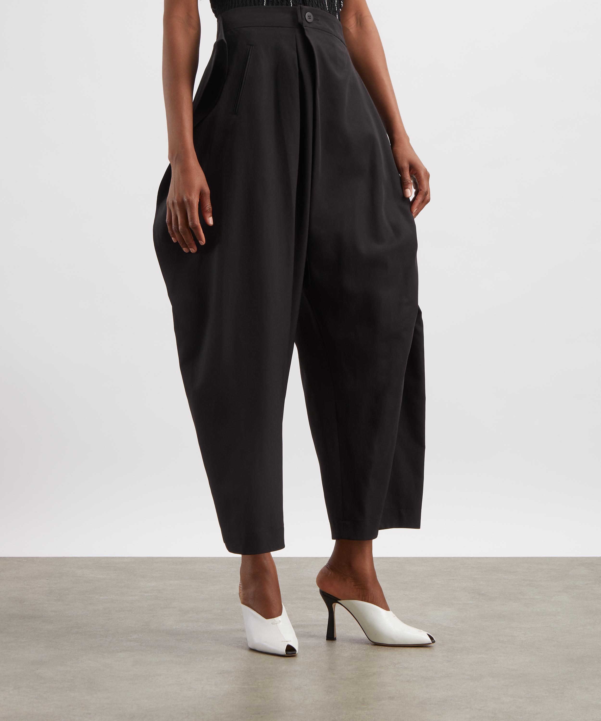 Issey Miyake - FLUTTERING PANTS Trousers image number 2