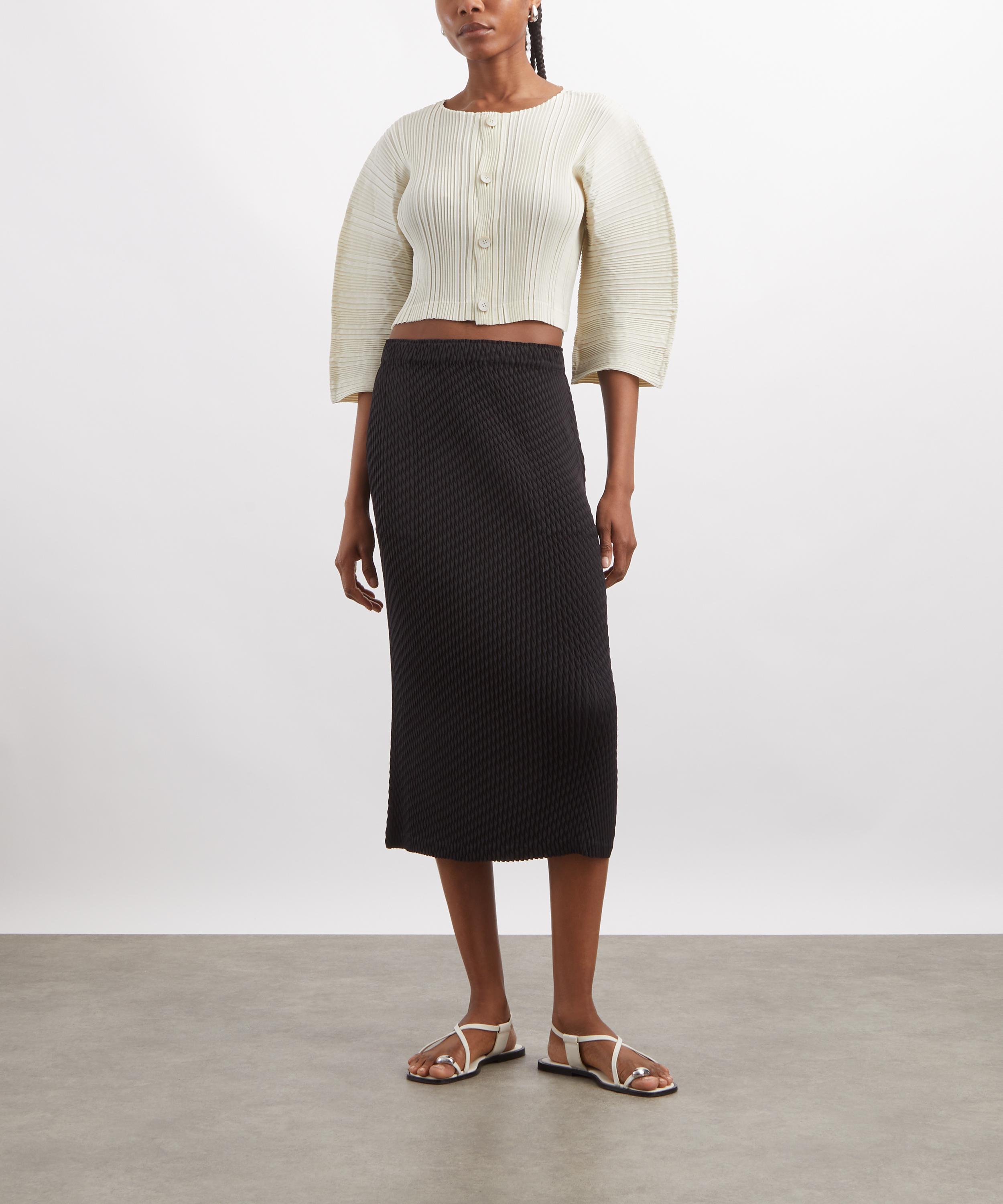 Issey Miyake - LINEN LIKE RIB PLEATS Ivory Cardigan image number 1