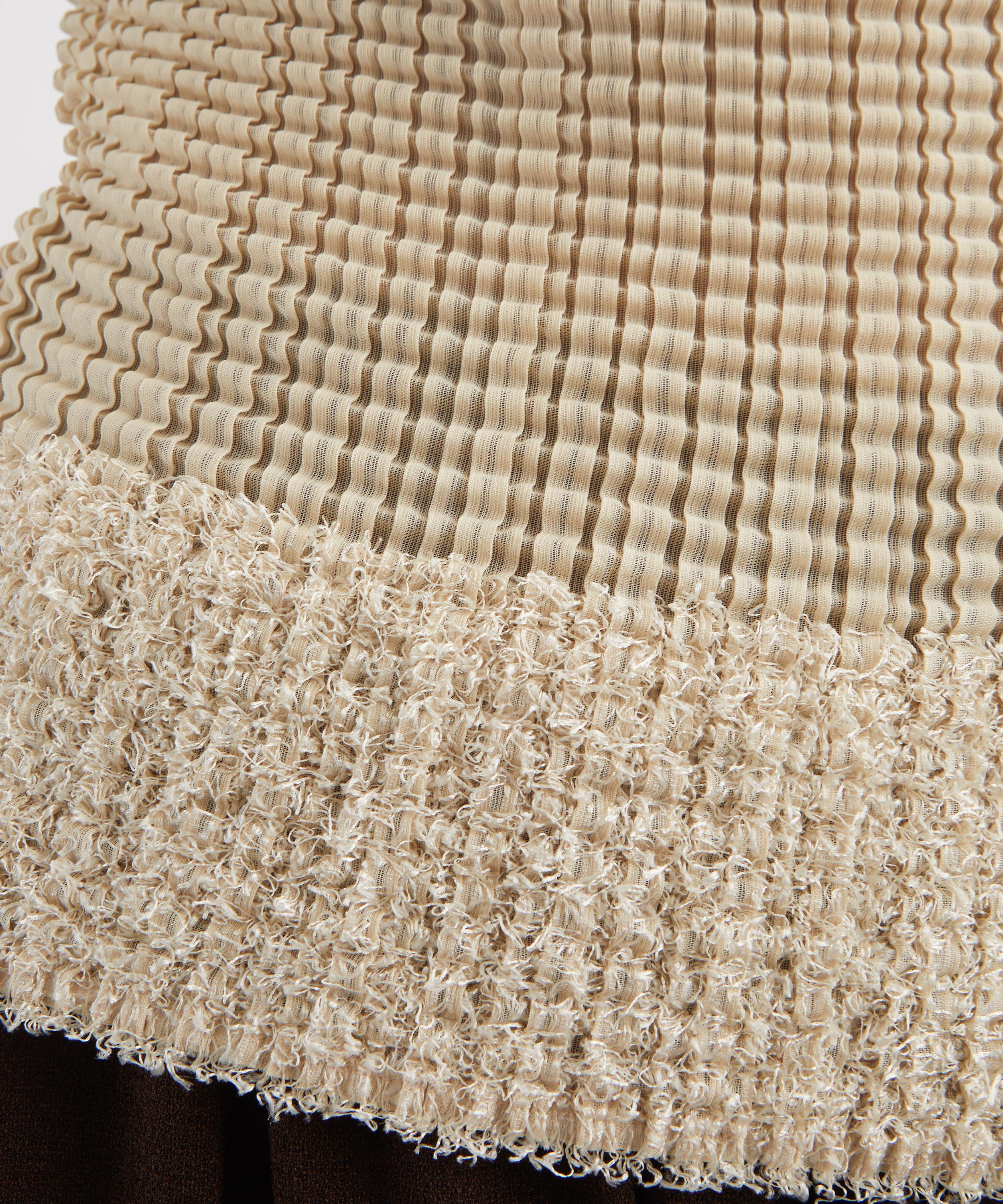 Issey Miyake - SHEER FUZZY PLEATS Top image number 4