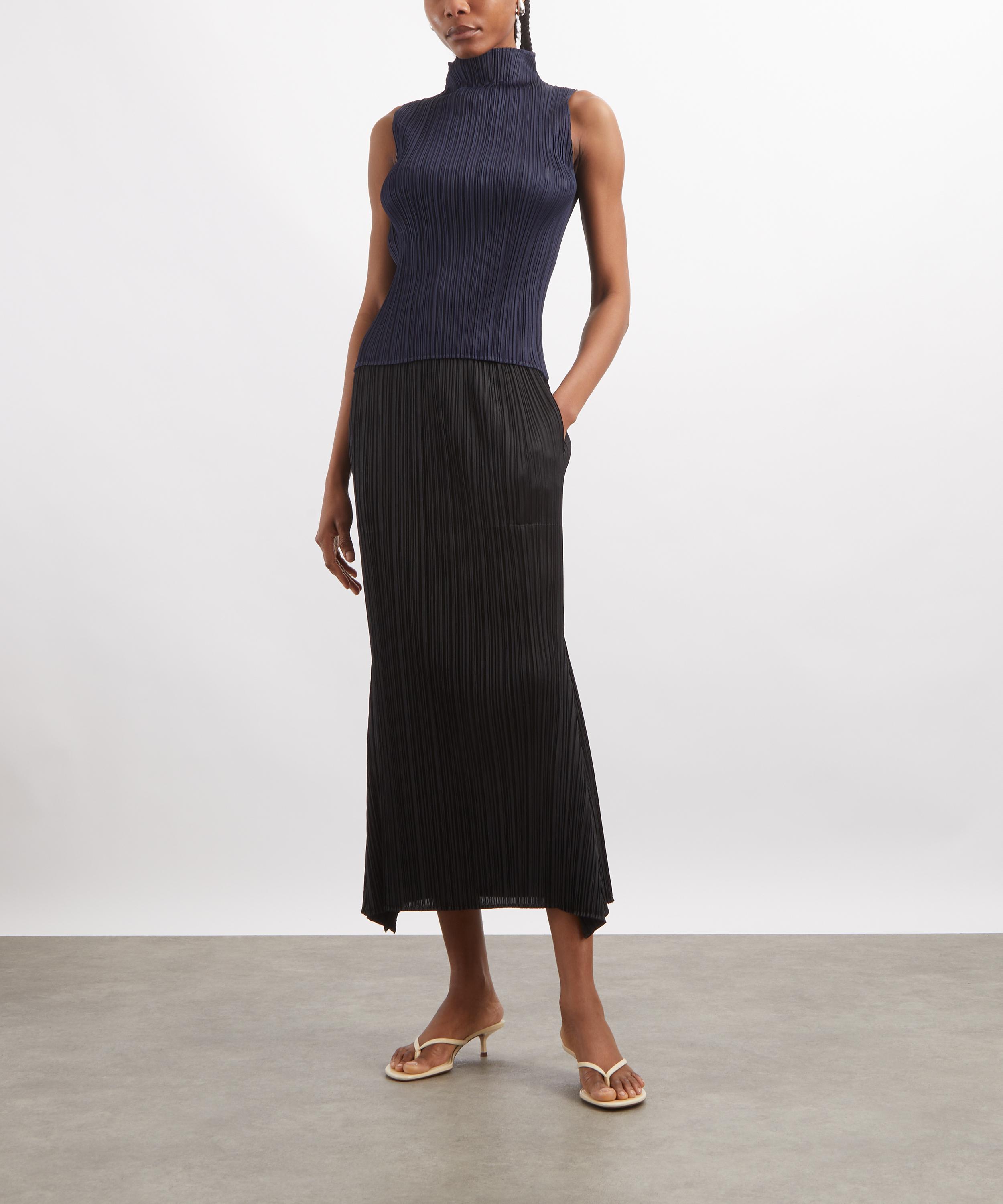 Pleats Please Issey Miyake - NEW COLOURFUL BASICS 4 Navy Pleated Top image number 1
