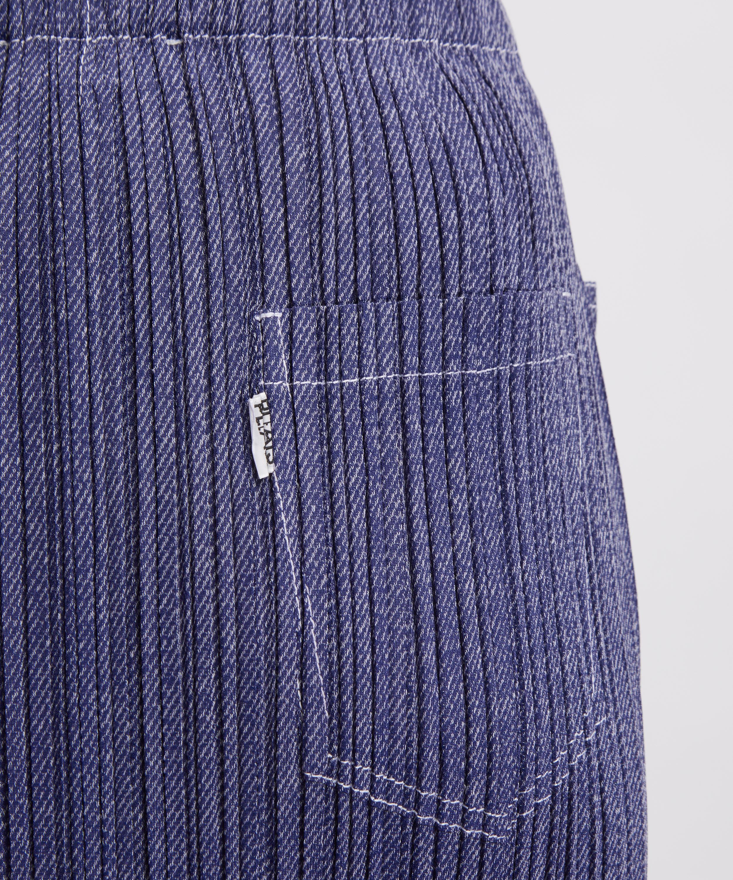 Pleats Please Issey Miyake - COTTON DENIM Pleated Midi Skirt image number 4