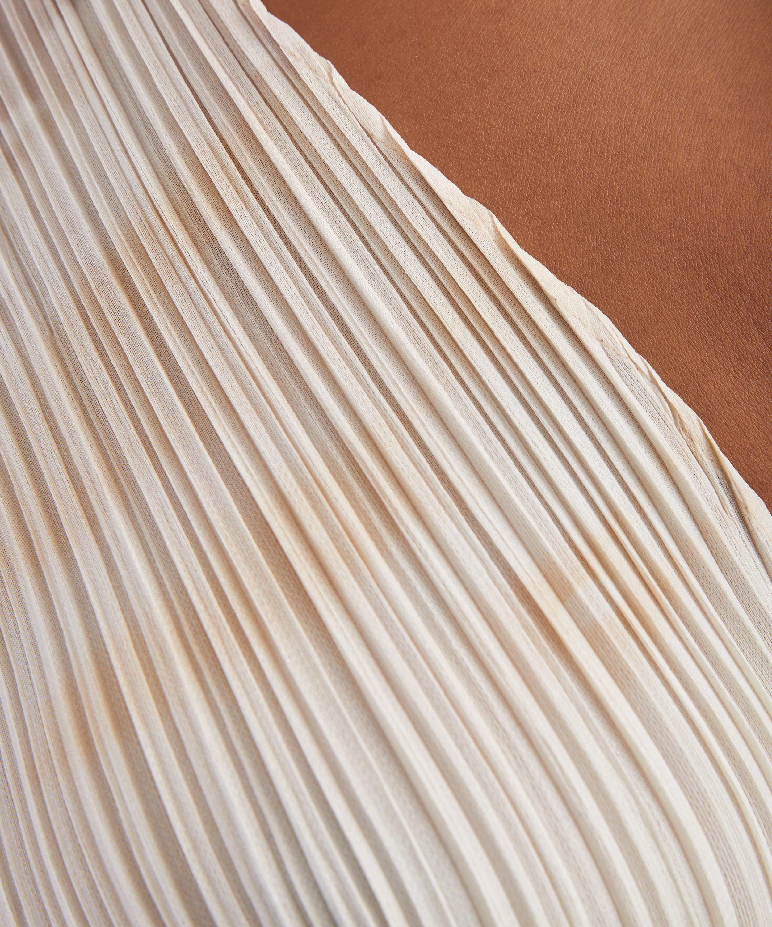 Pleats Please Issey Miyake - SEA BUBBLE Pleated Top image number 4
