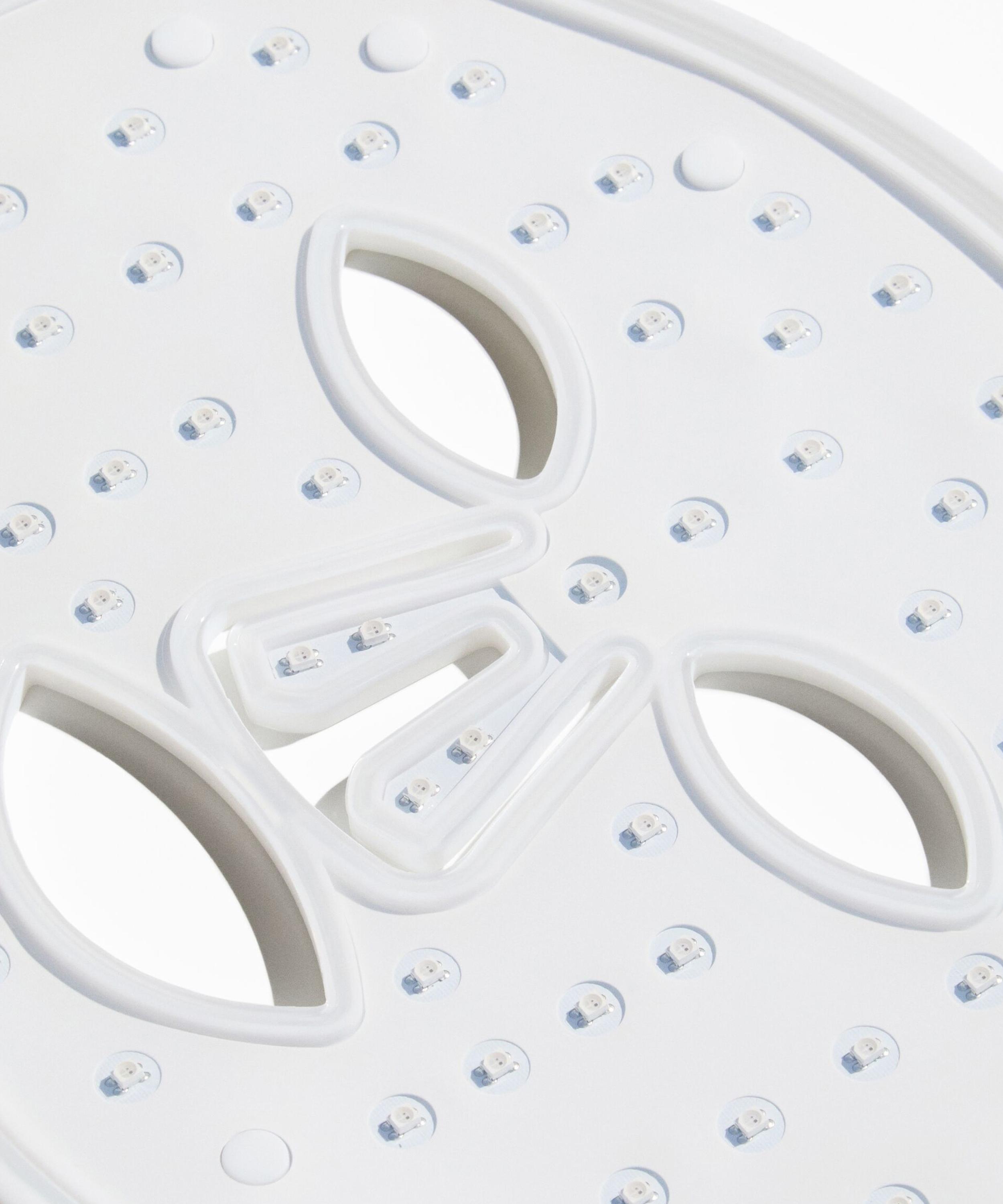 Beauty Pie - C-Wave Light Facial Treatment Mask image number 1