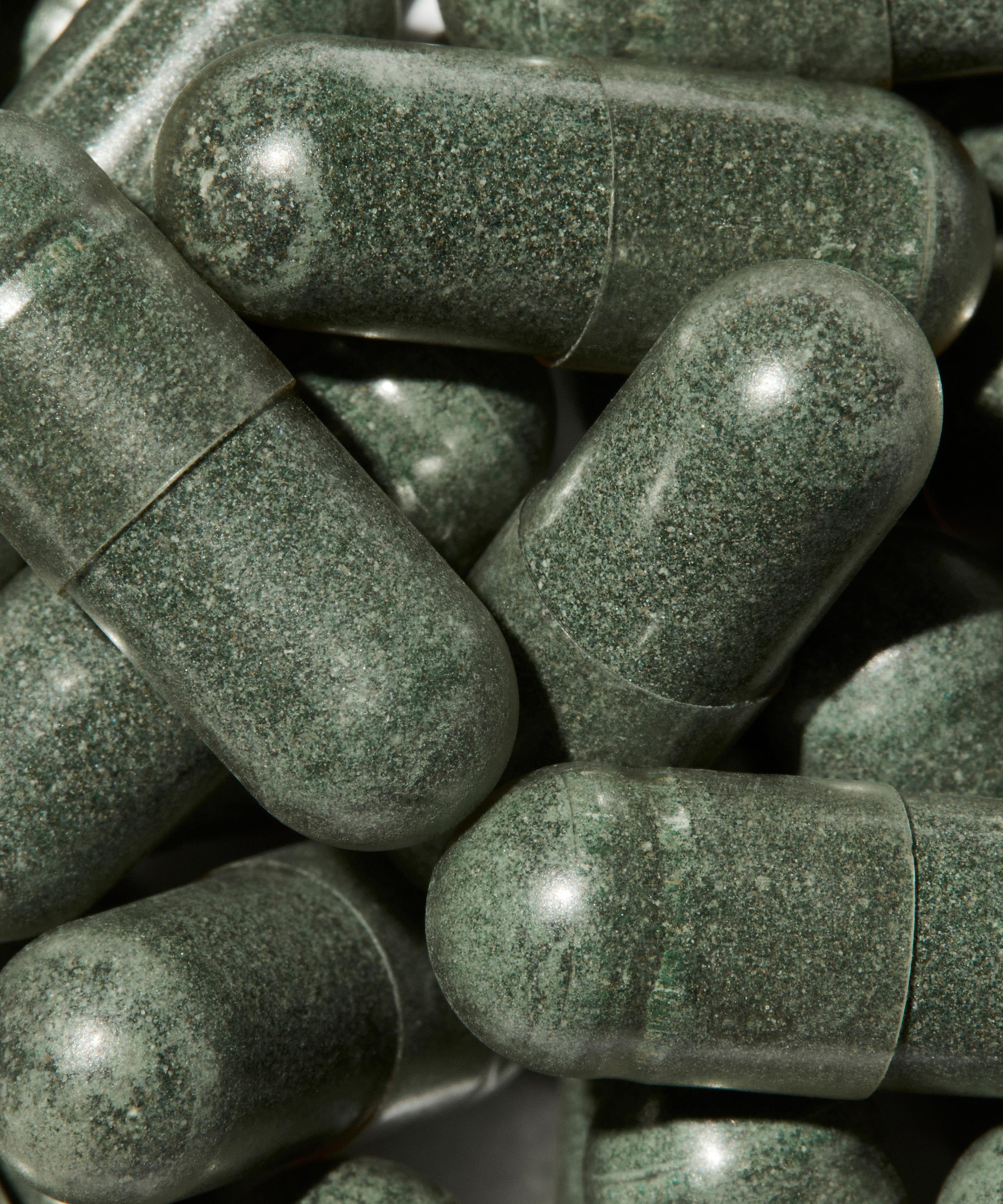 Beauty Pie - Renewed Density Healthy Hair 60 Capsules image number 3