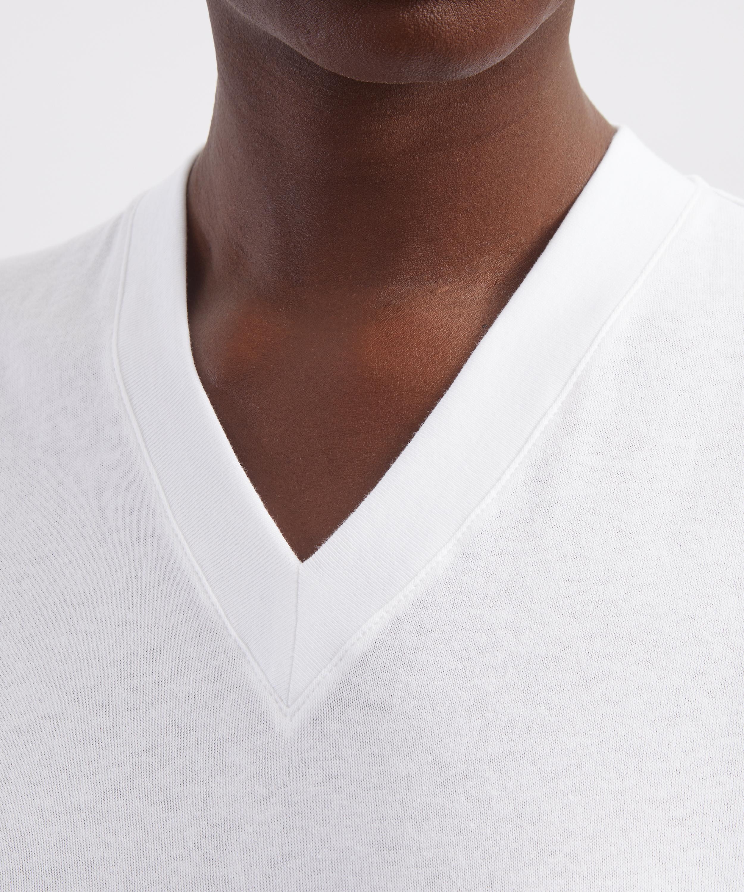 Toteme - White Wide-Ribbed V-Neck Top image number 4