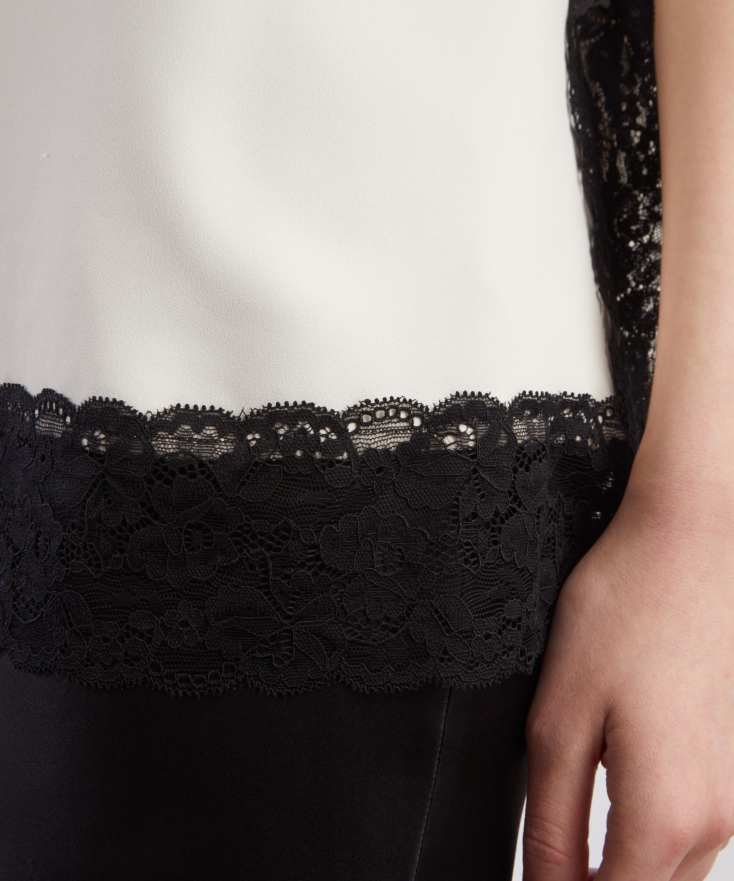 Stylein - Miette Cream Blouse image number 4