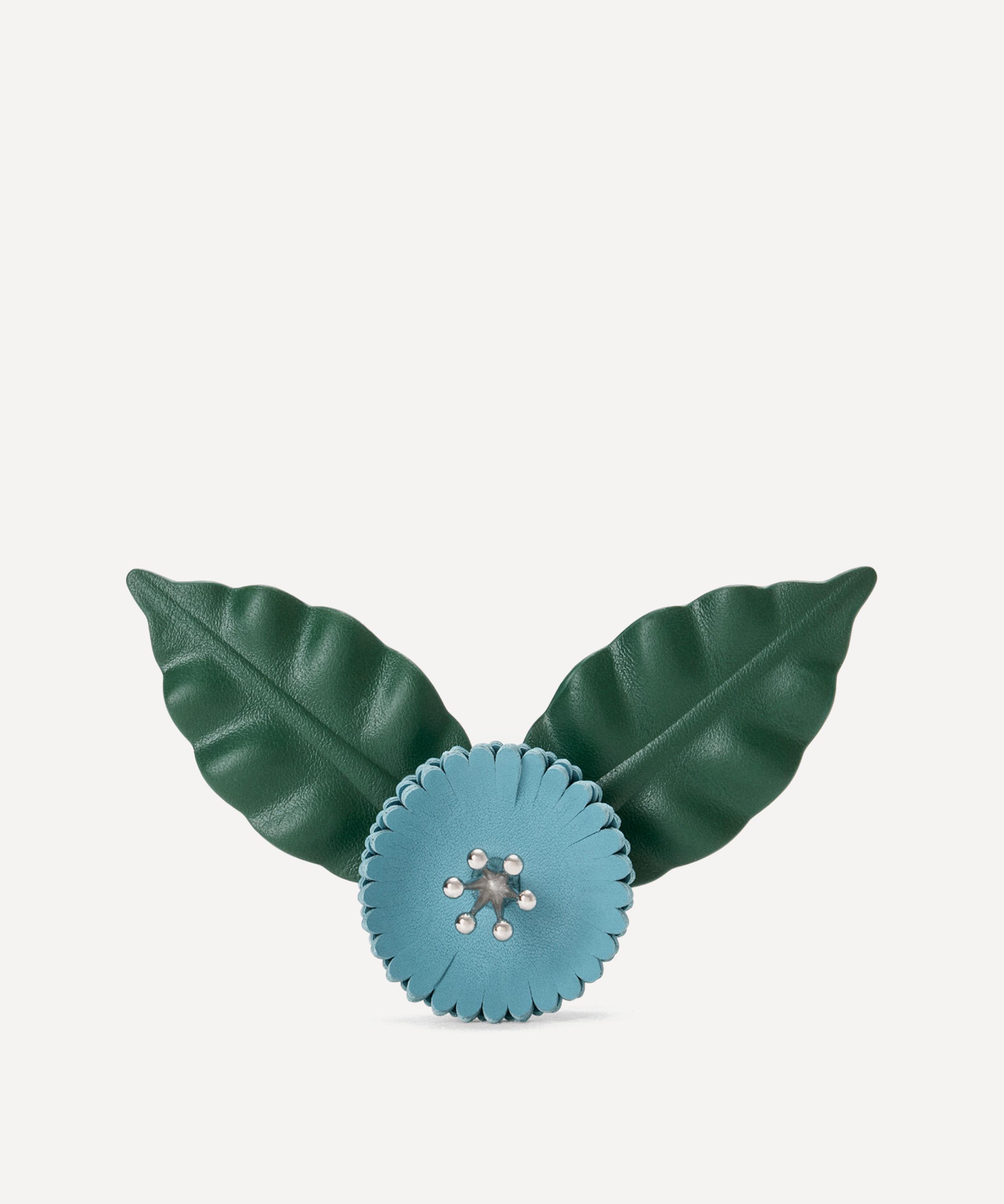 Loewe - Flower Pistil Pin
