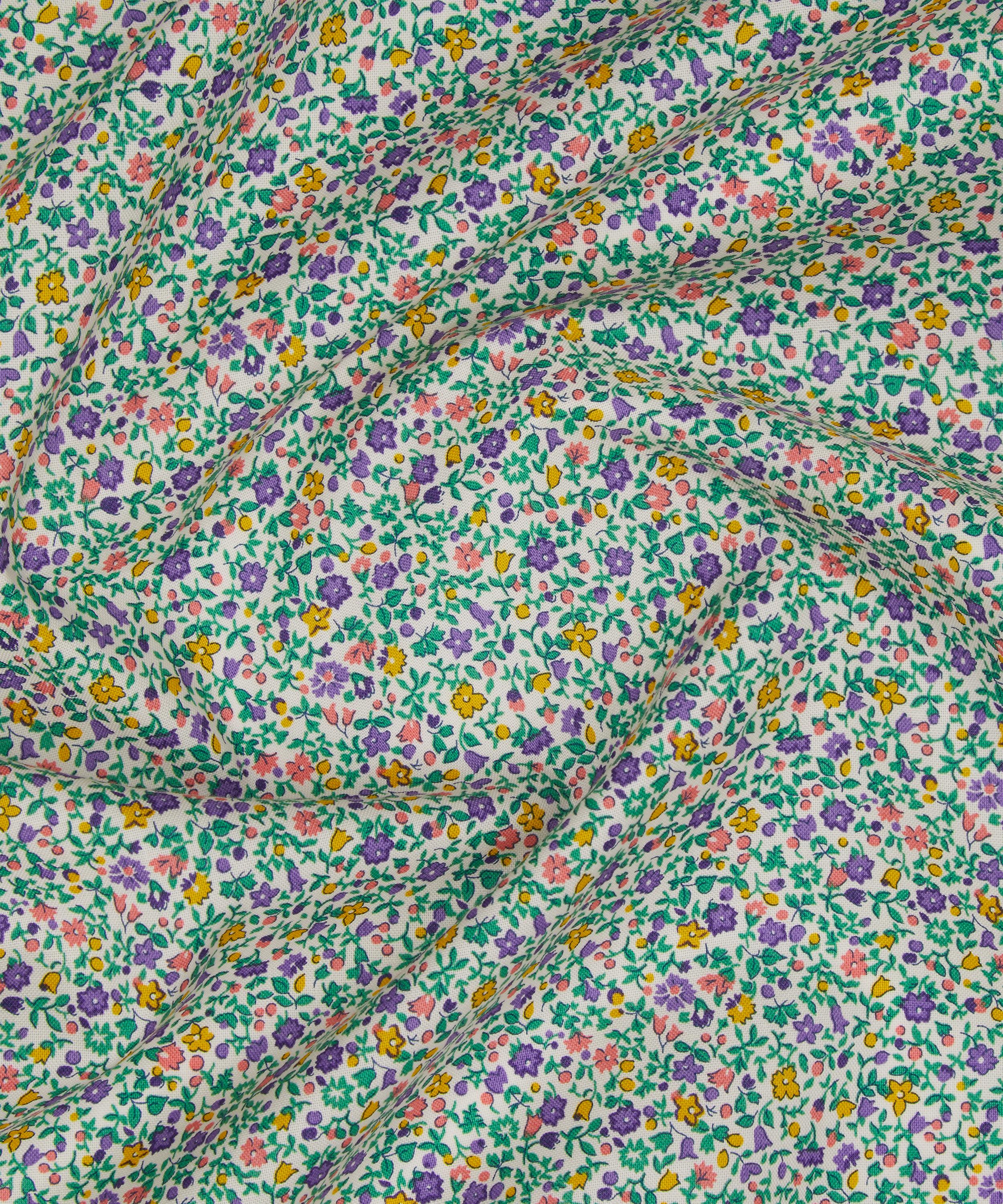 Liberty Fabrics - Posy Haze Lasenby Quilting Cotton image number 3