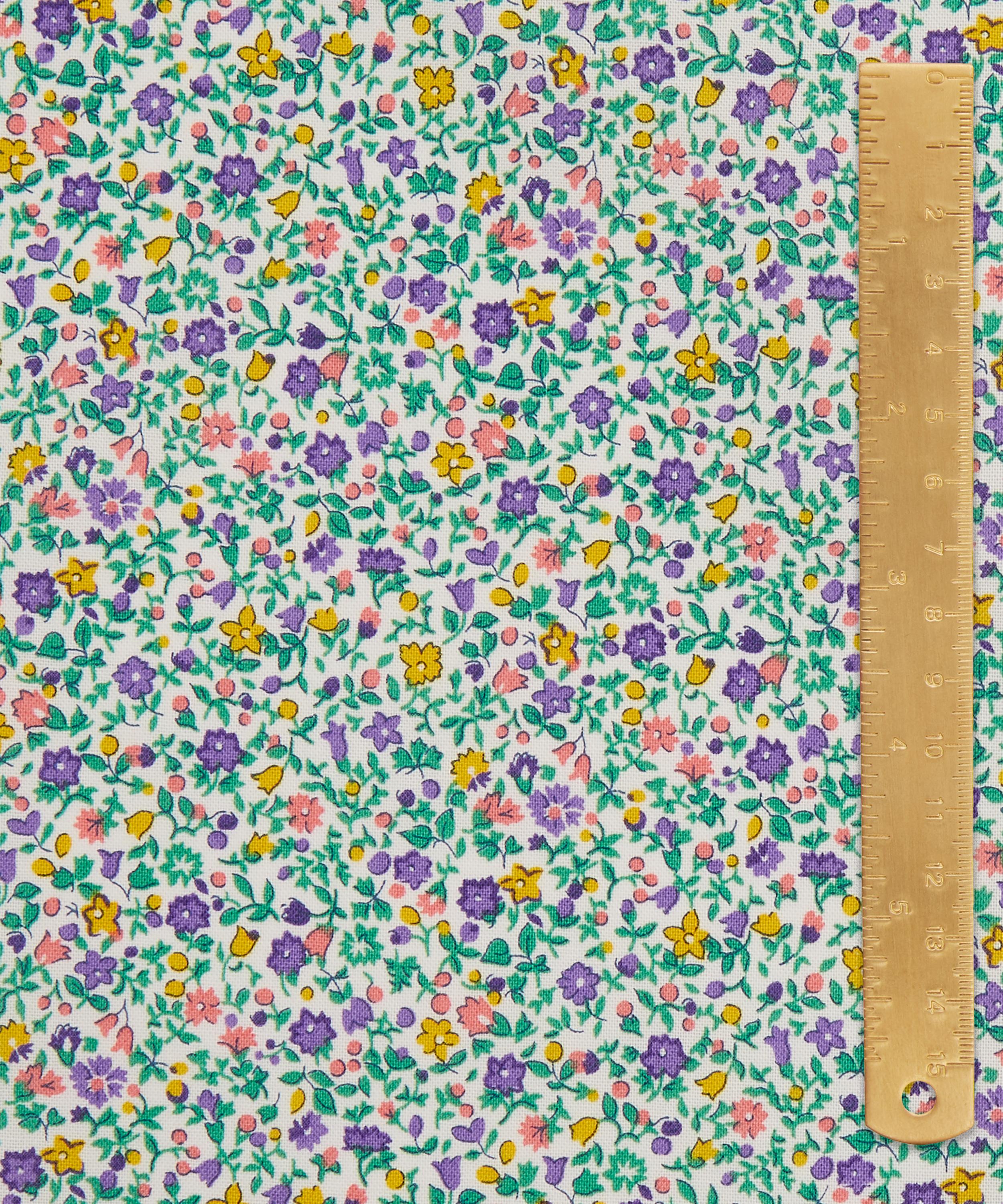 Liberty Fabrics - Posy Haze Lasenby Quilting Cotton image number 4
