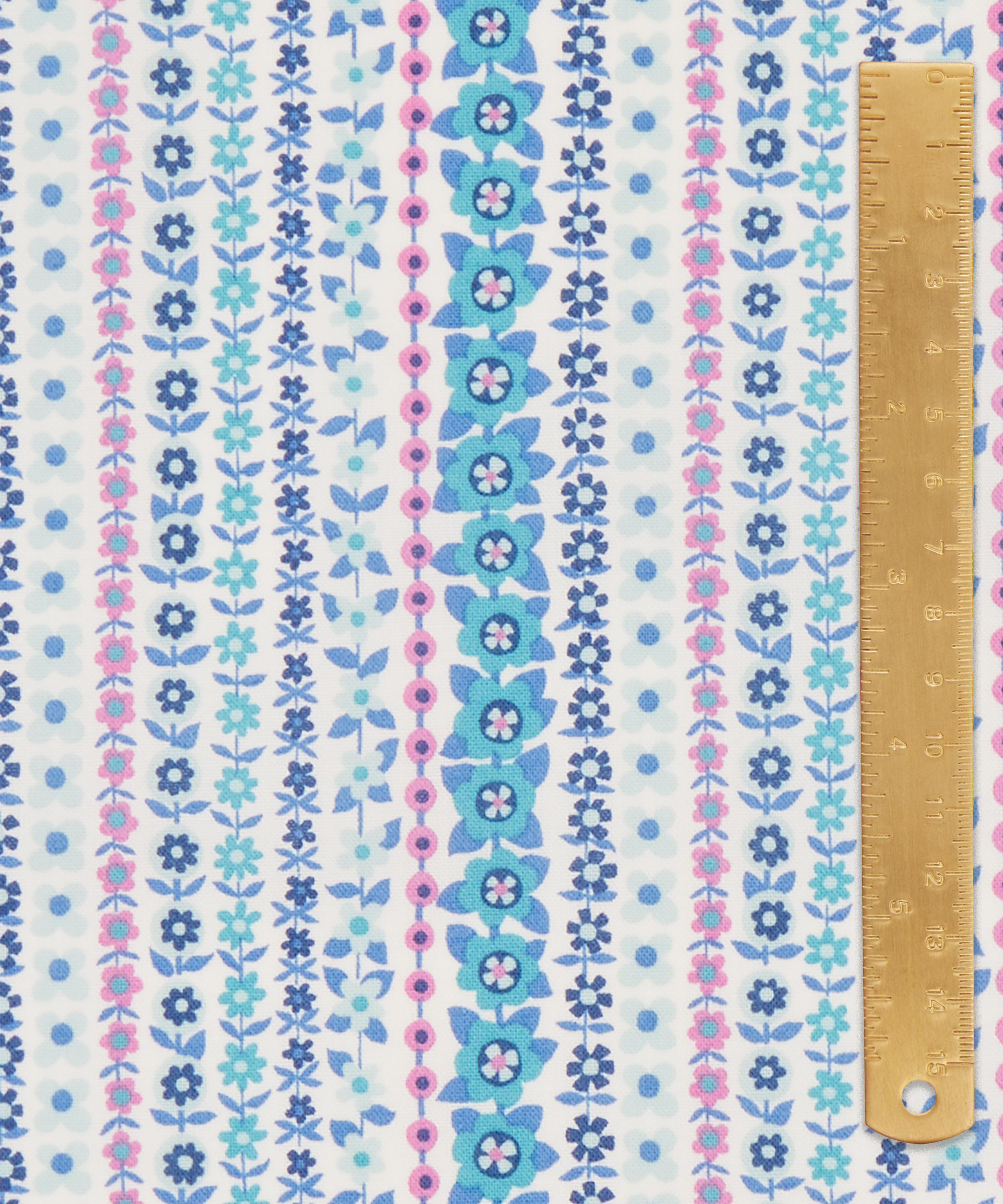 Liberty Fabrics - Soho Stripe Lasenby Quilting Cotton image number 4