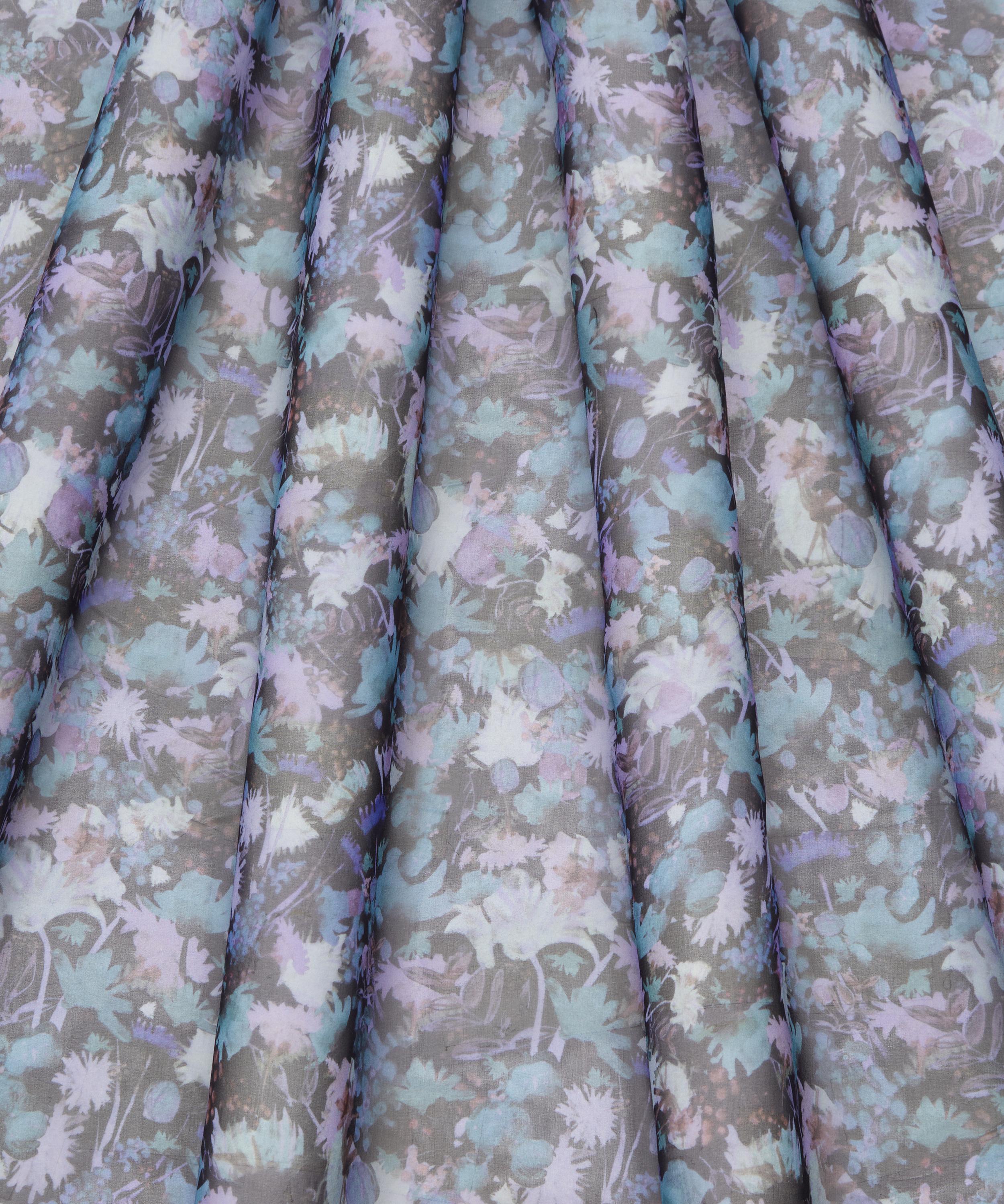 Liberty Fabrics - Golden Age Chelsea Silk Georgette image number 2