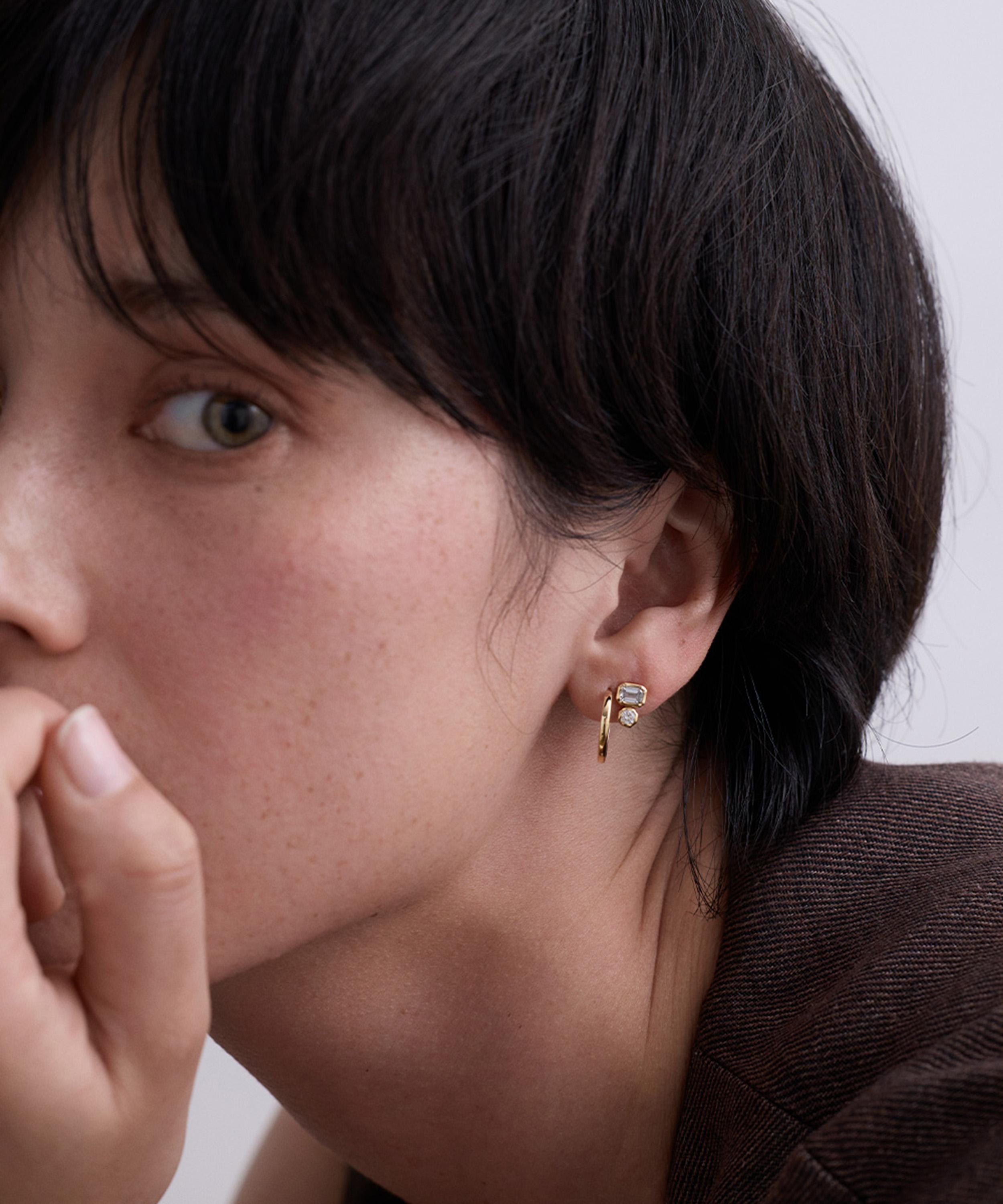 Astley Clarke - 14ct Gold Toi et Moi Stud Earrings image number 2