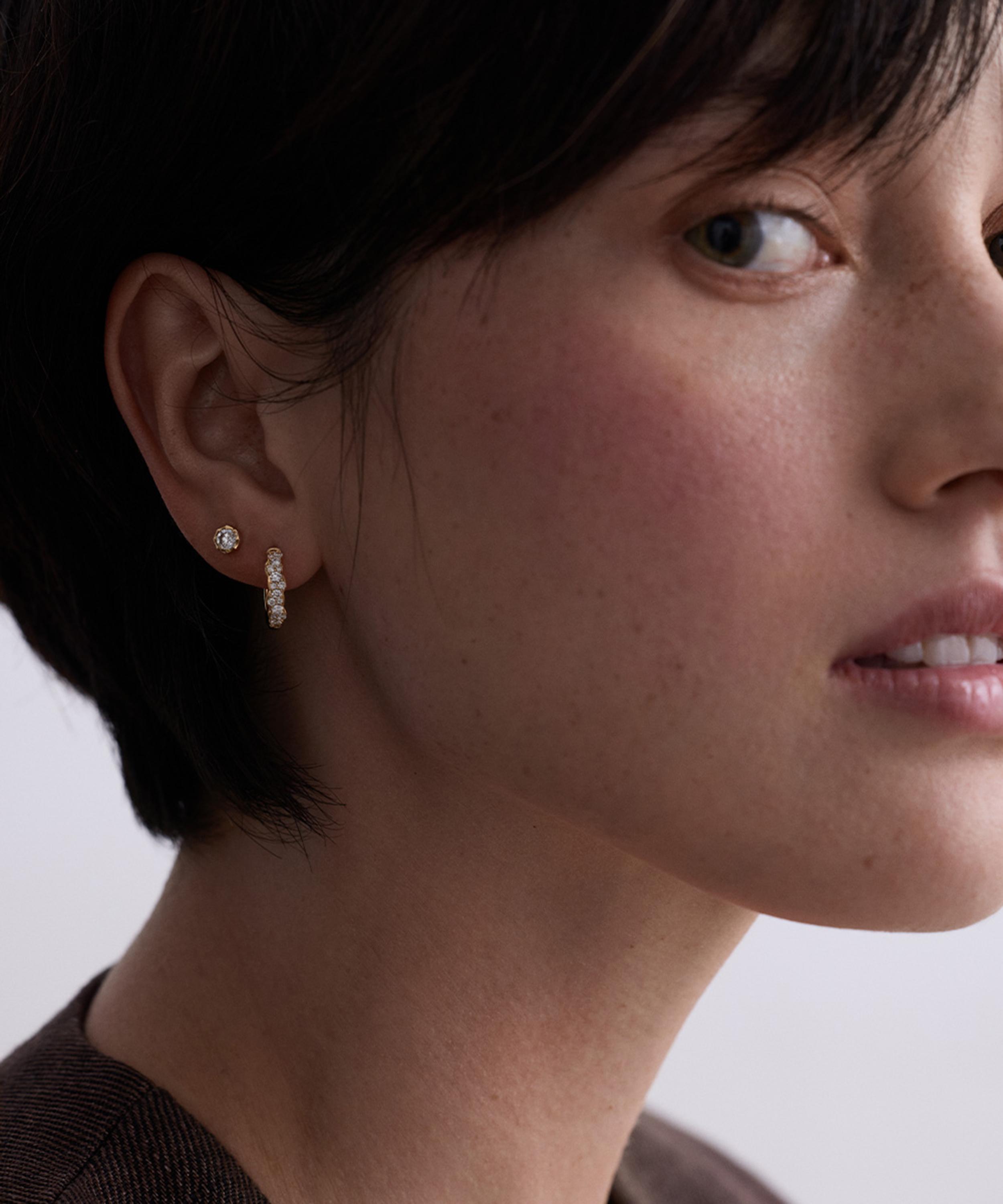 Astley Clarke - 14ct Gold Large Solitaire Diamond Stud Earrings image number 2