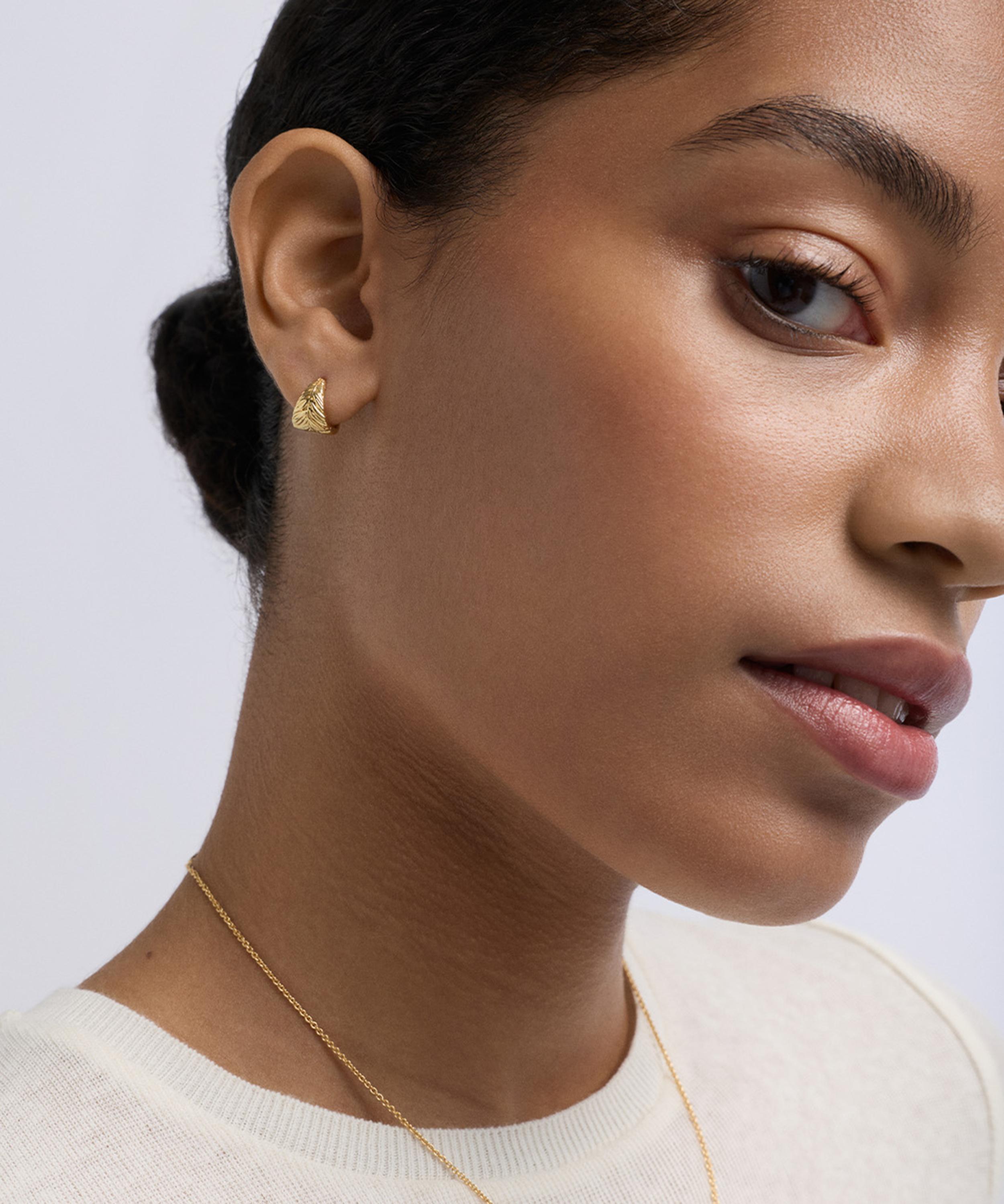 Astley Clarke - 18ct Gold-Plated Terra Tapered Scoop Huggie Hoop Earrings image number 1