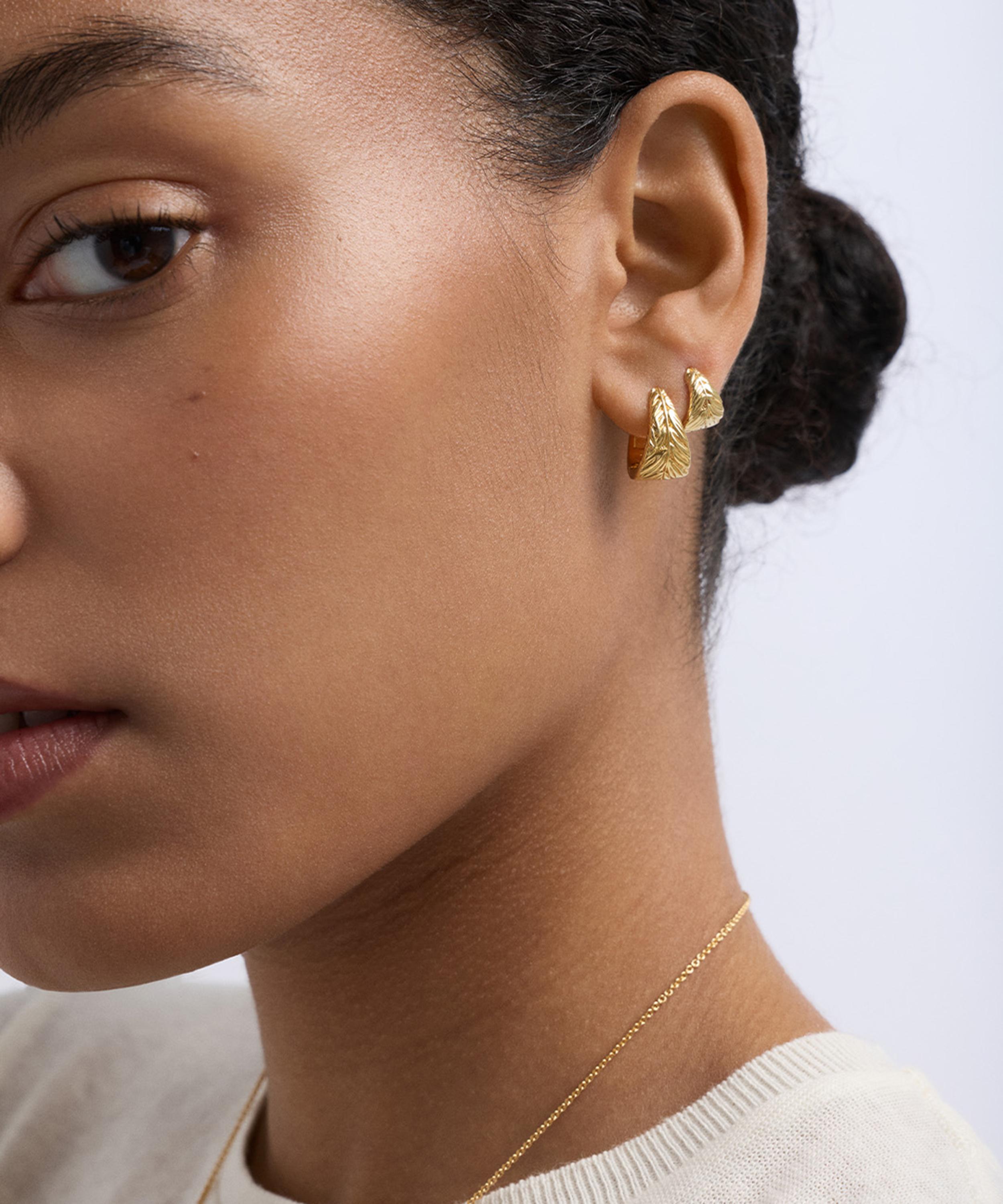 Astley Clarke - 18ct Gold-Plated Terra Scoop Huggie Hoop Earrings image number 2
