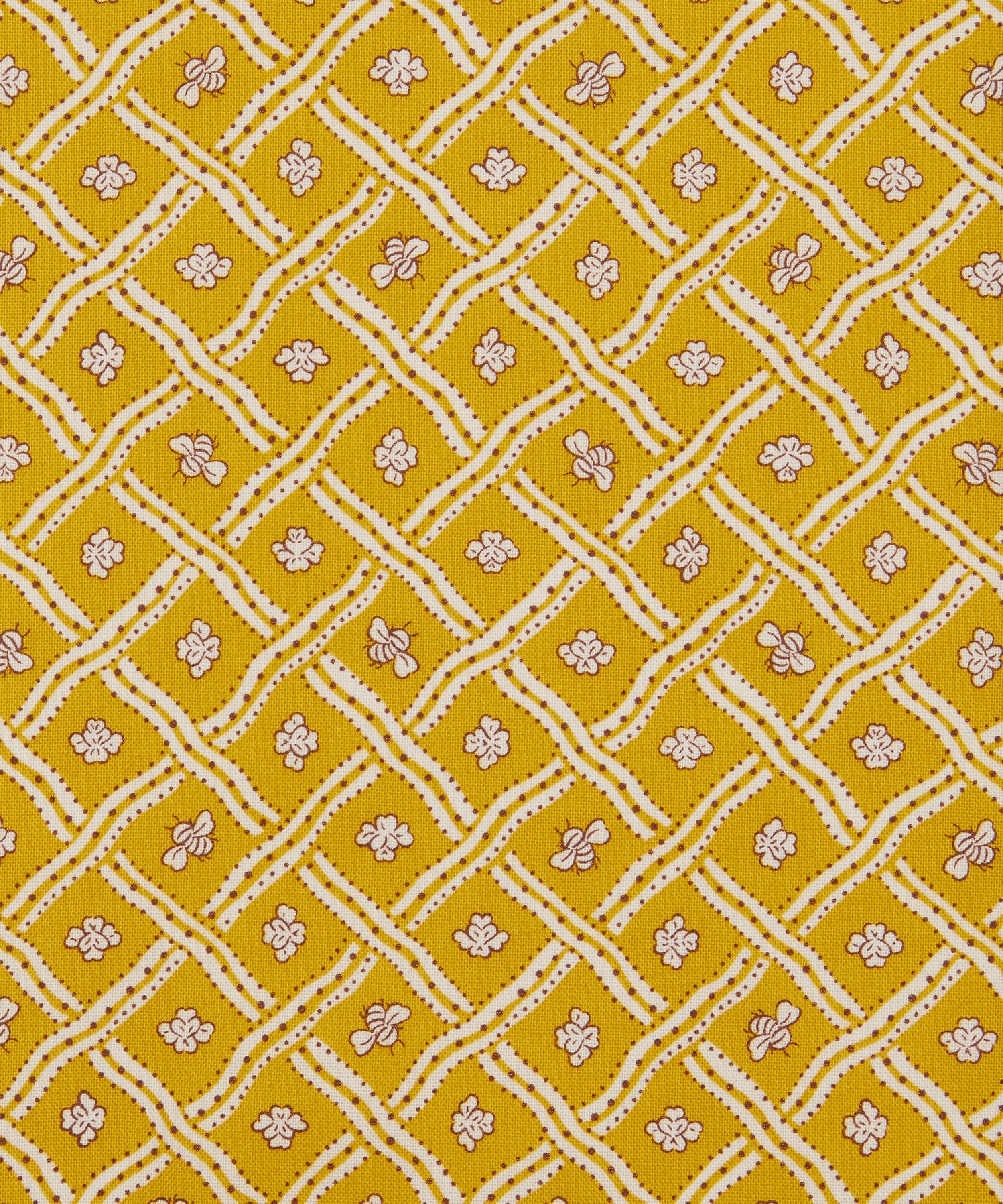 Liberty Fabrics - Bumble Trellis Lasenby Quilting Fabric image number 0