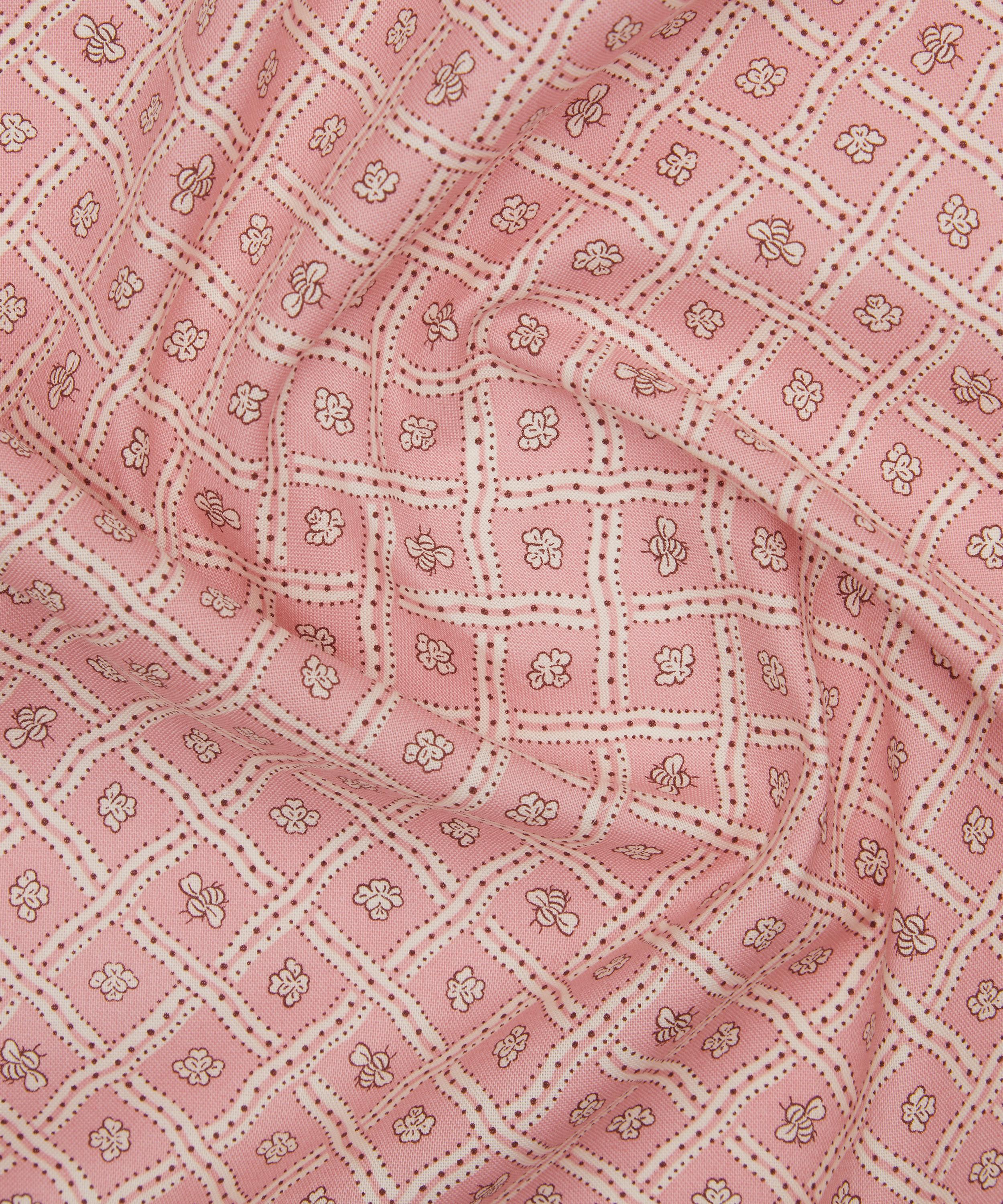 Liberty Fabrics - Bumble Trellis Lasenby Quilting Fabric image number 3