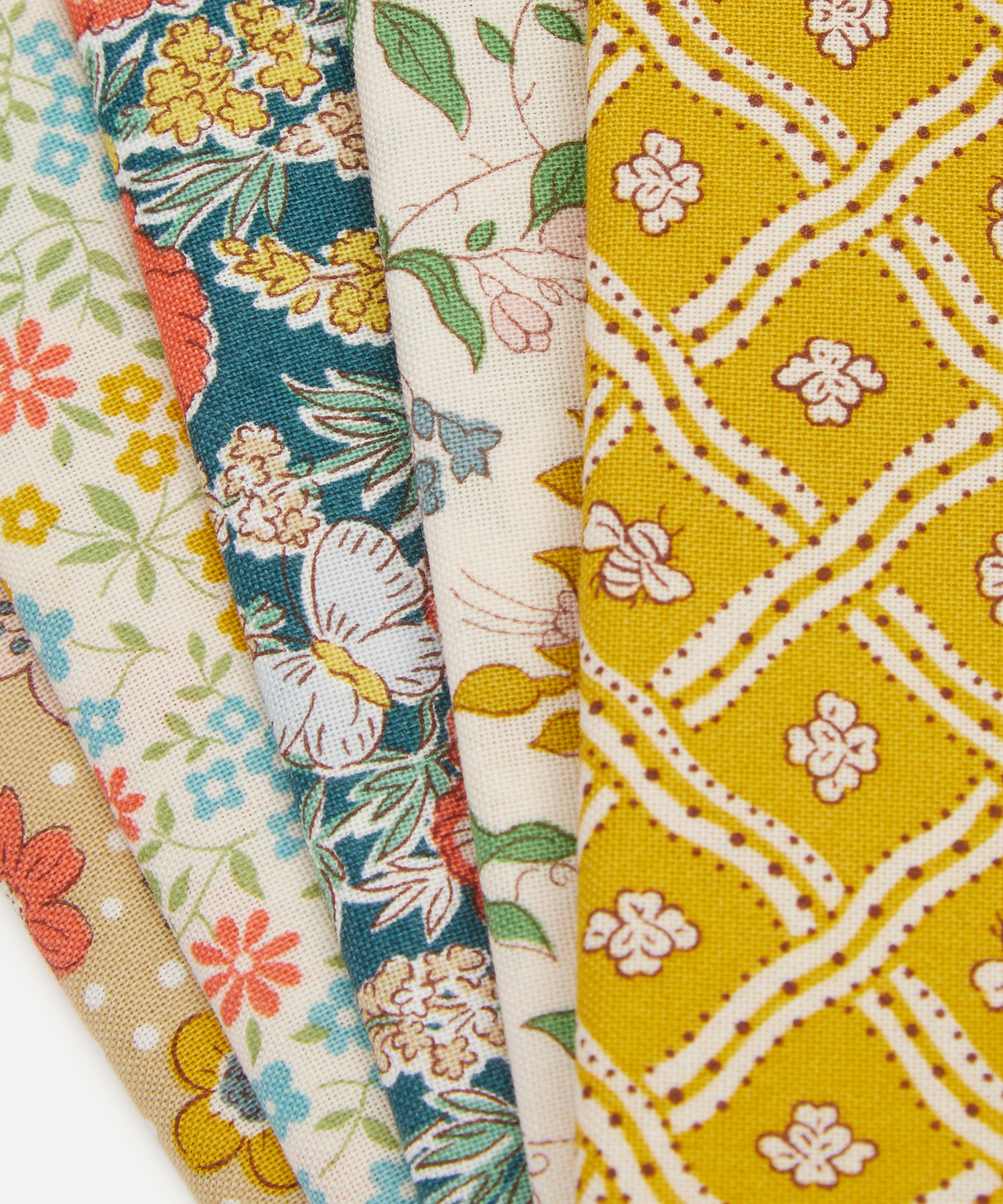 Liberty Fabrics - Meadow Flowers Lasenby Quilting Cotton Bundle image number 2
