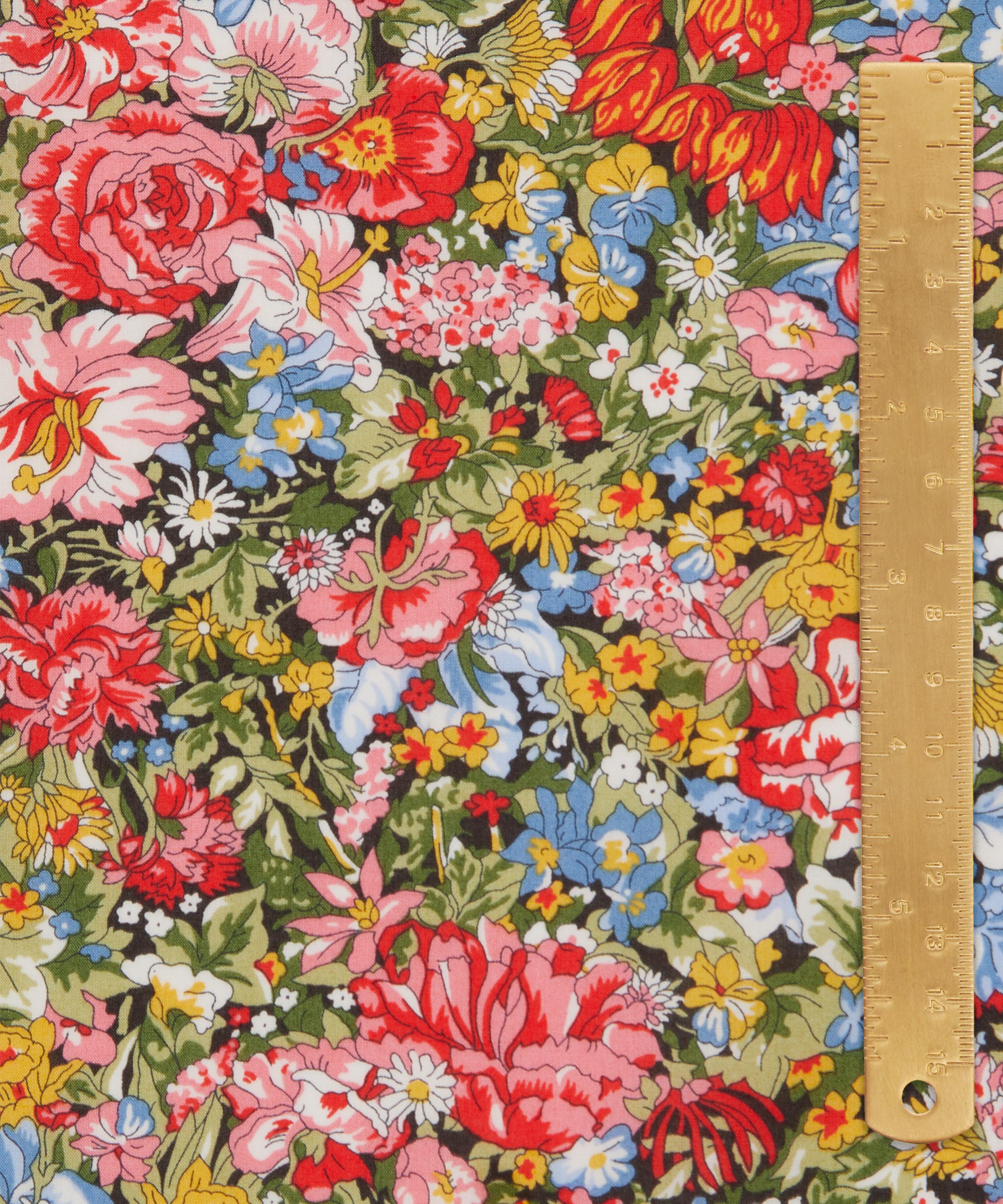 Liberty Fabrics - Strathmore Flowers Tana Lawn&trade; Cotton image number 4