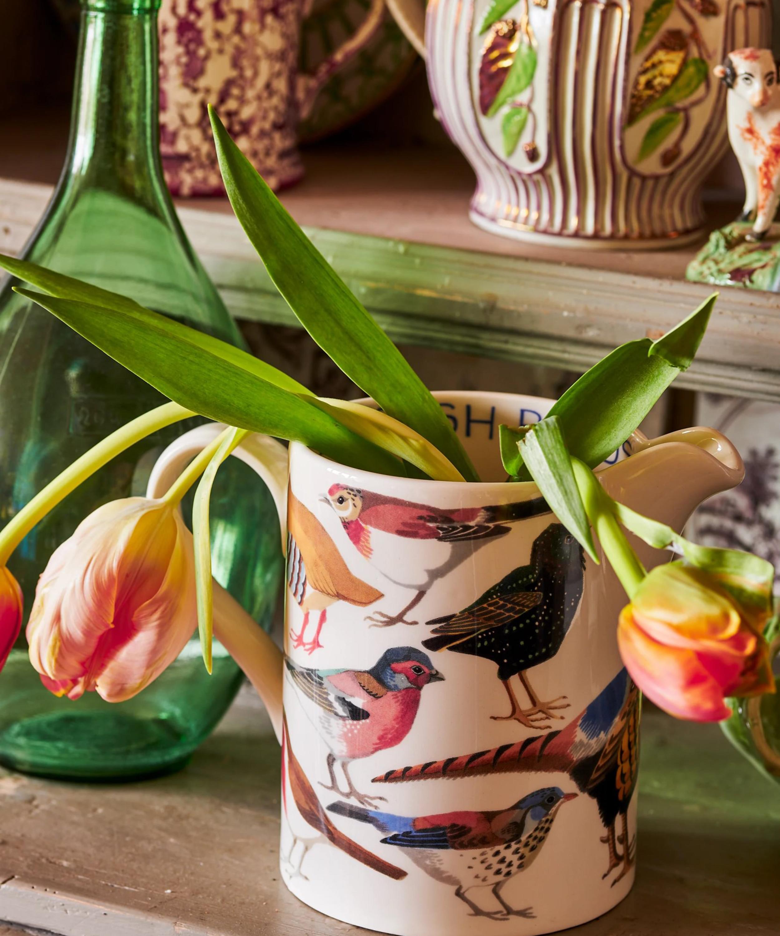 Emma Bridgewater - British Birds Large Straight Jug image number 3