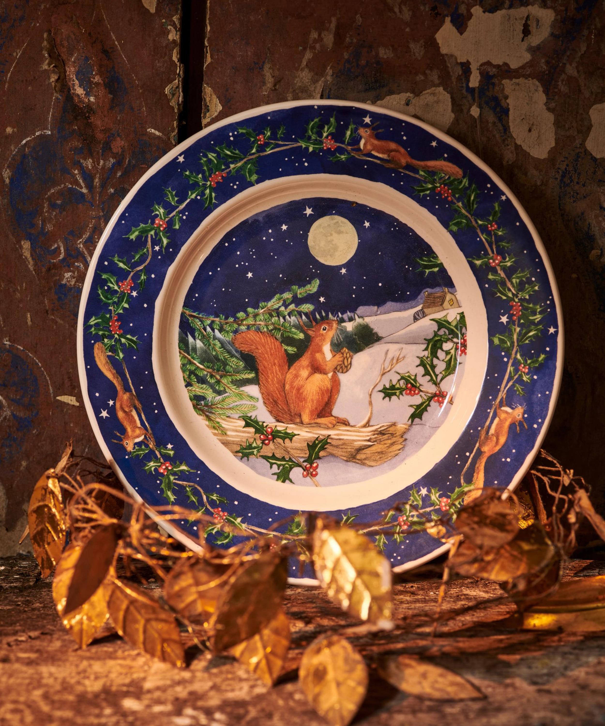 Emma Bridgewater - Midnight Squirrel 8.5-Inch Plate image number 1