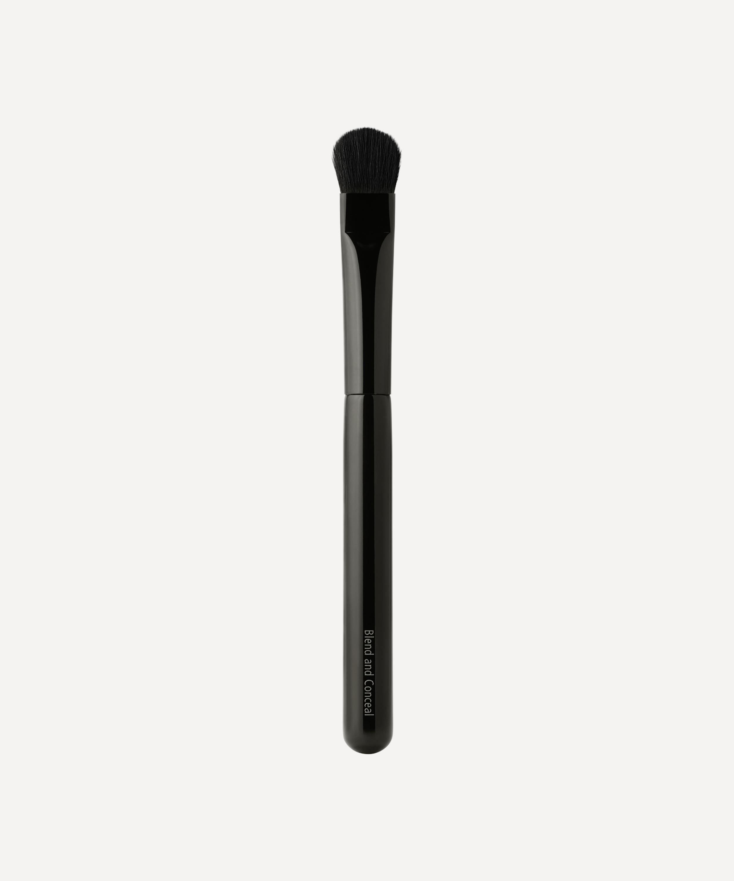 Chantecaille - Blend and Conceal Brush
