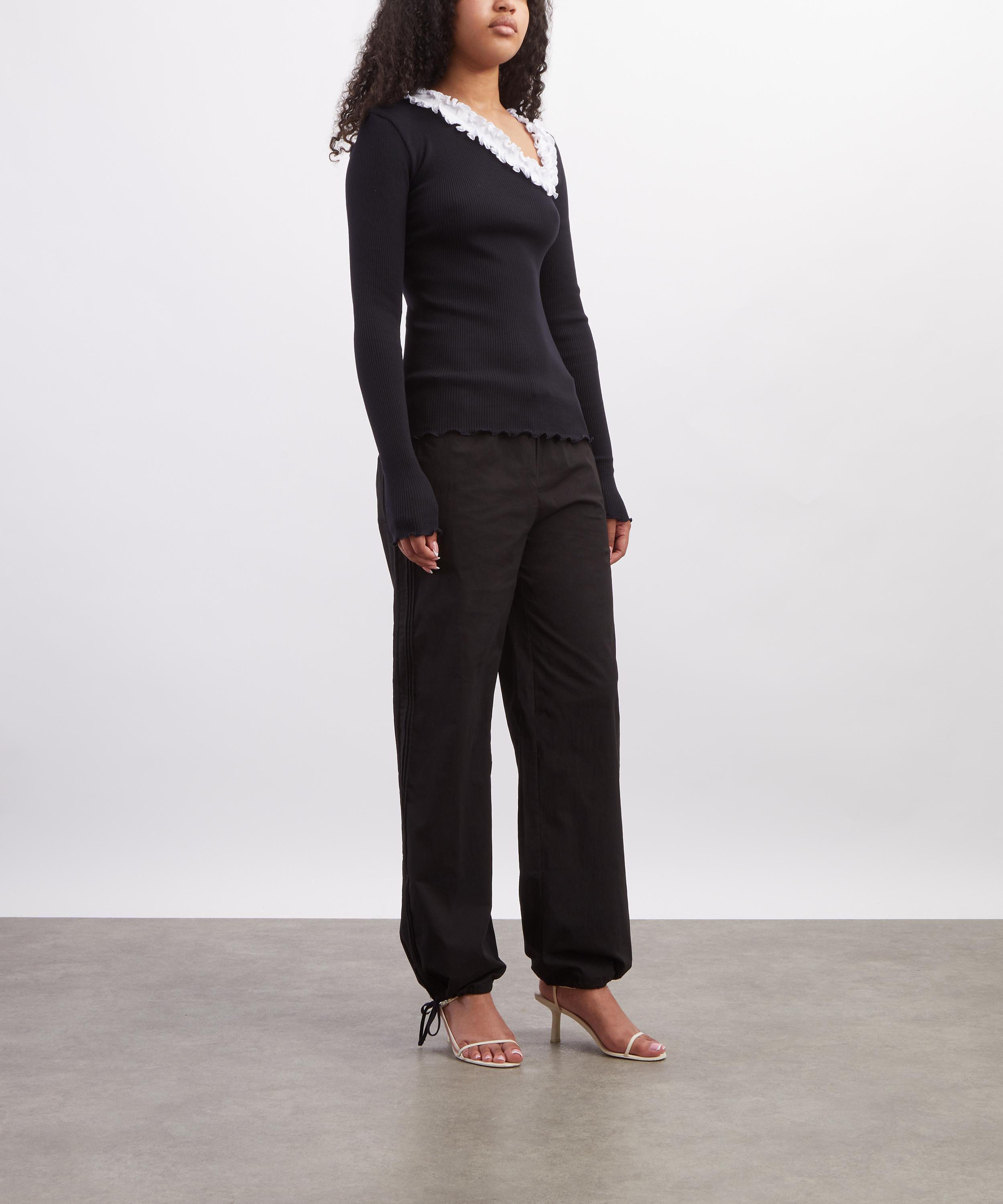 Op&eacute;raSPORT - Evita Black Seamless Top image number 1