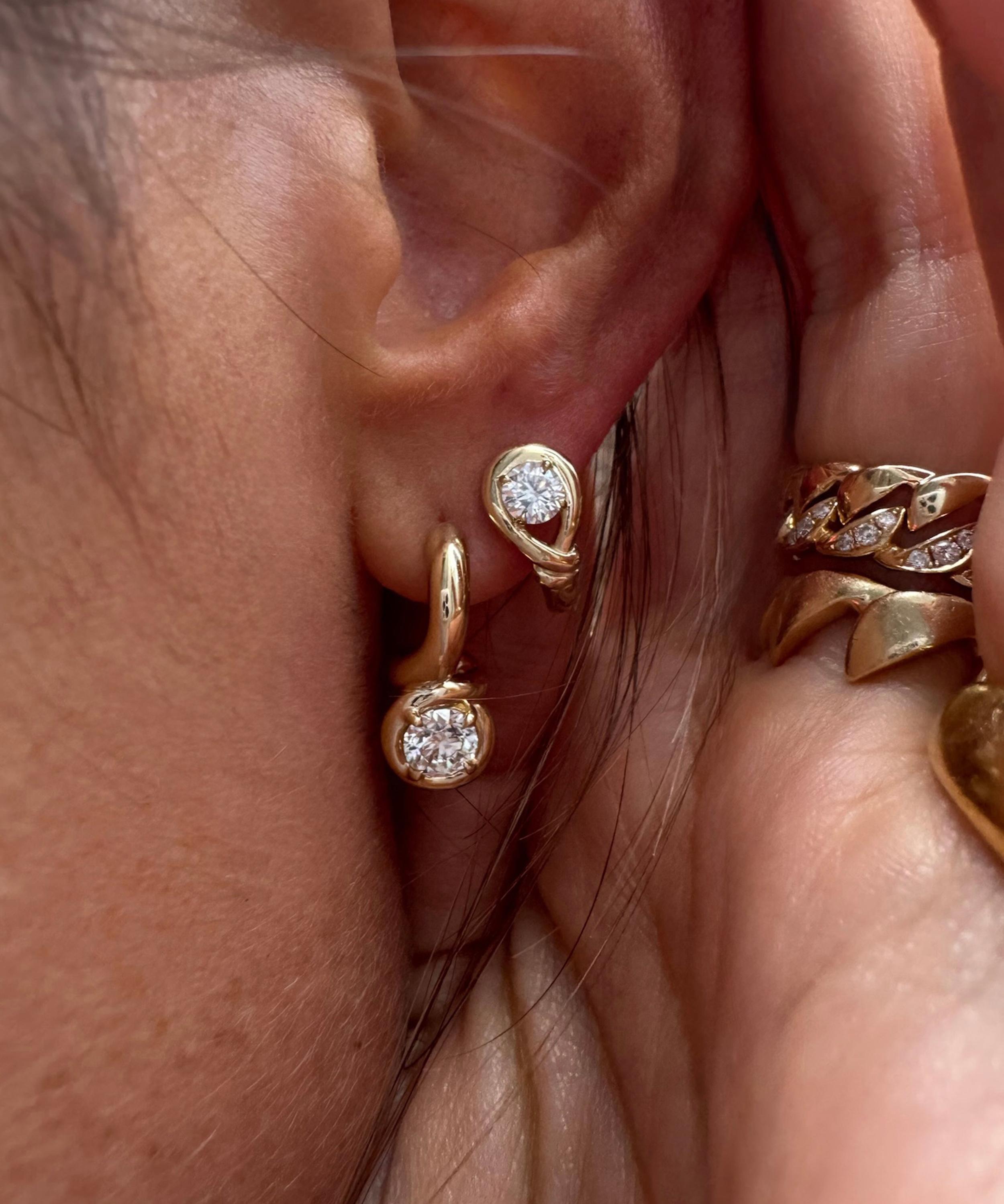 Vice Versa - 14ct Gold Boa Huggie Hoop Earrings image number 2