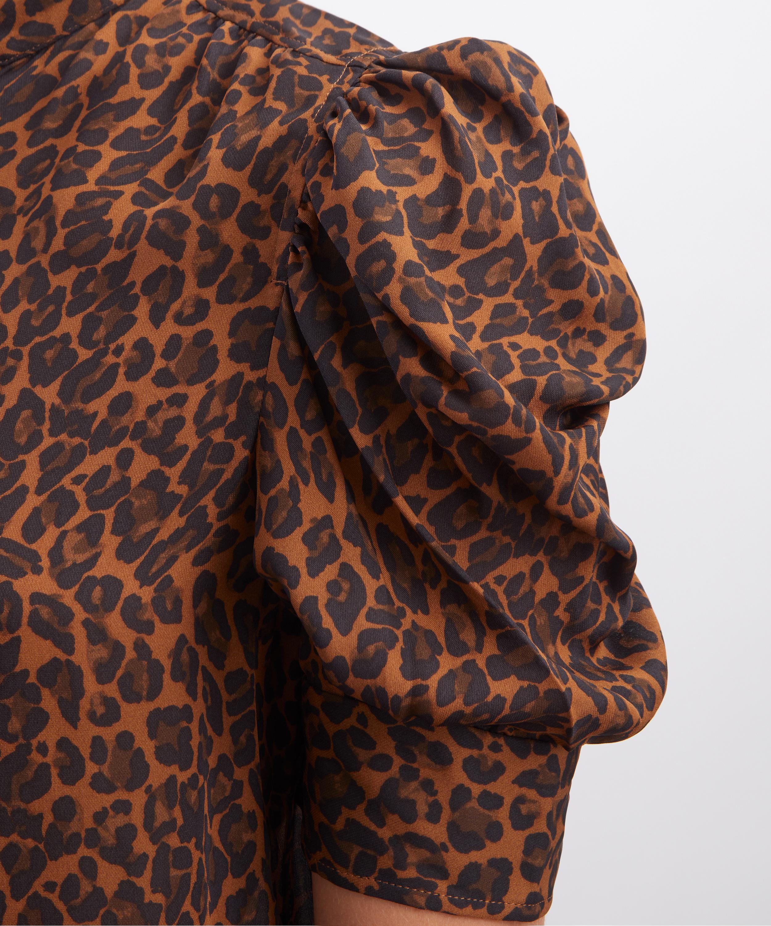 Frame - Gillan Silk Blouse image number 4