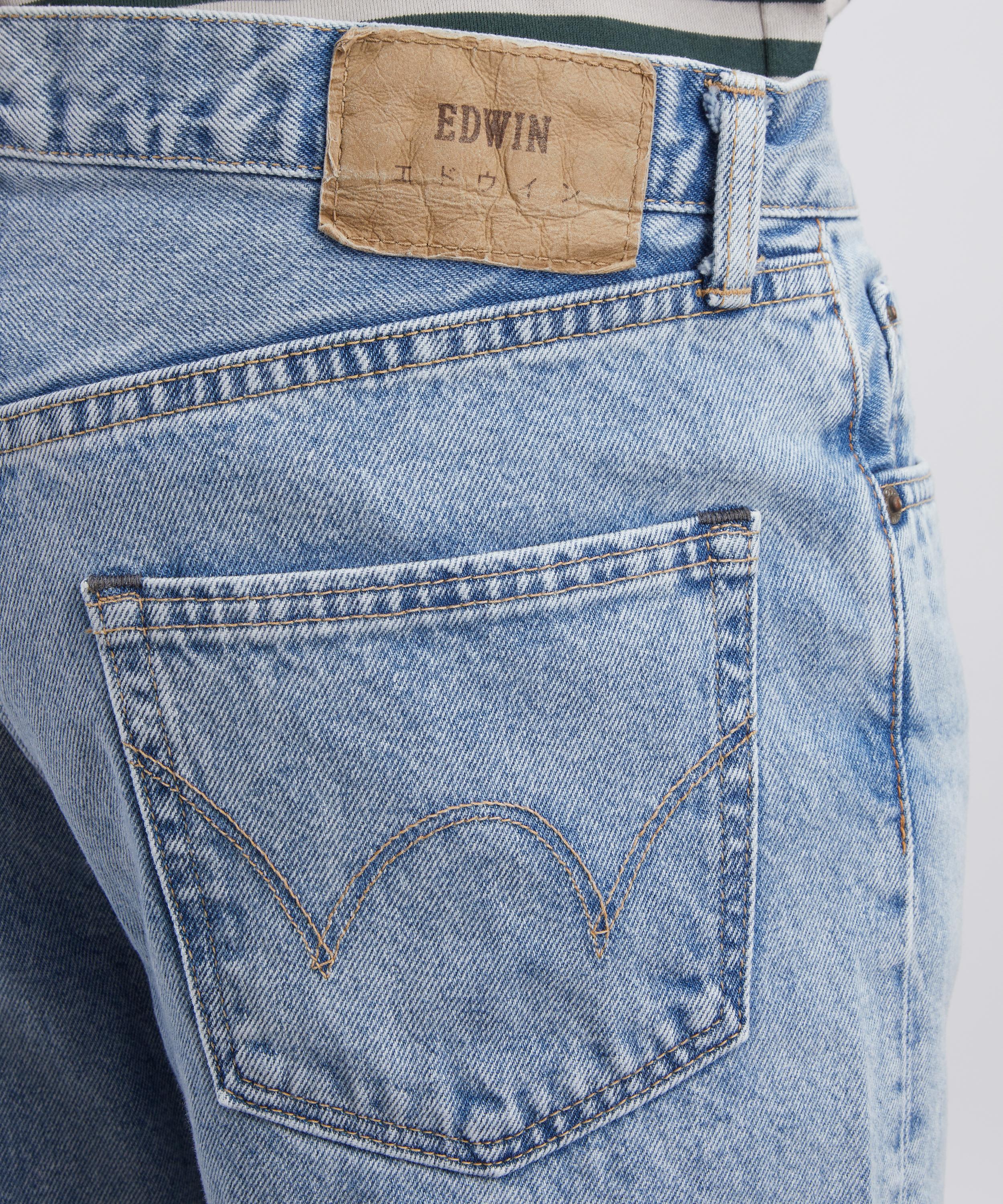 Edwin - Regular Straight Jeans in Light Used Wash image number 4