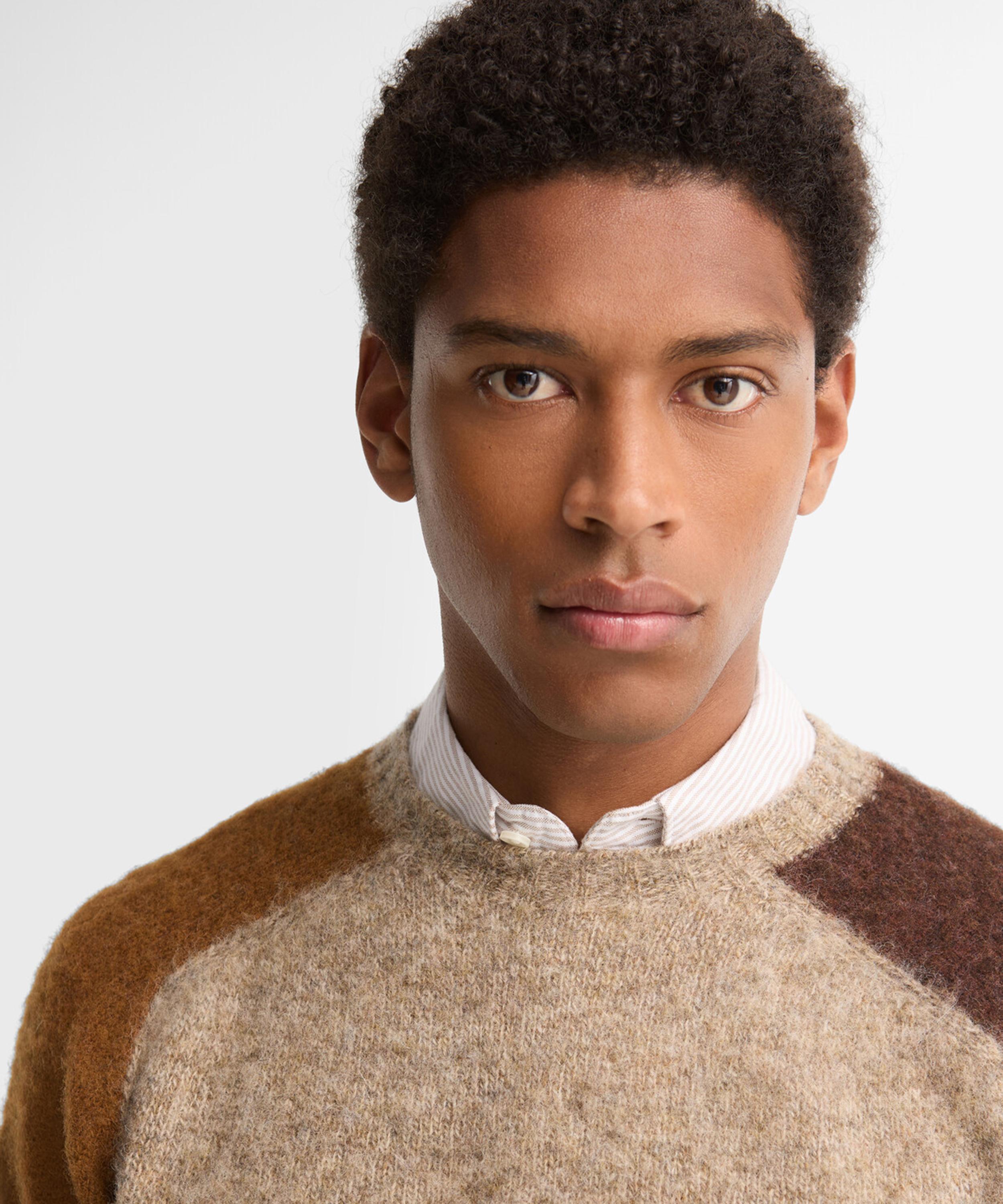 Barbour - Block Colour Crew Jumper image number 4