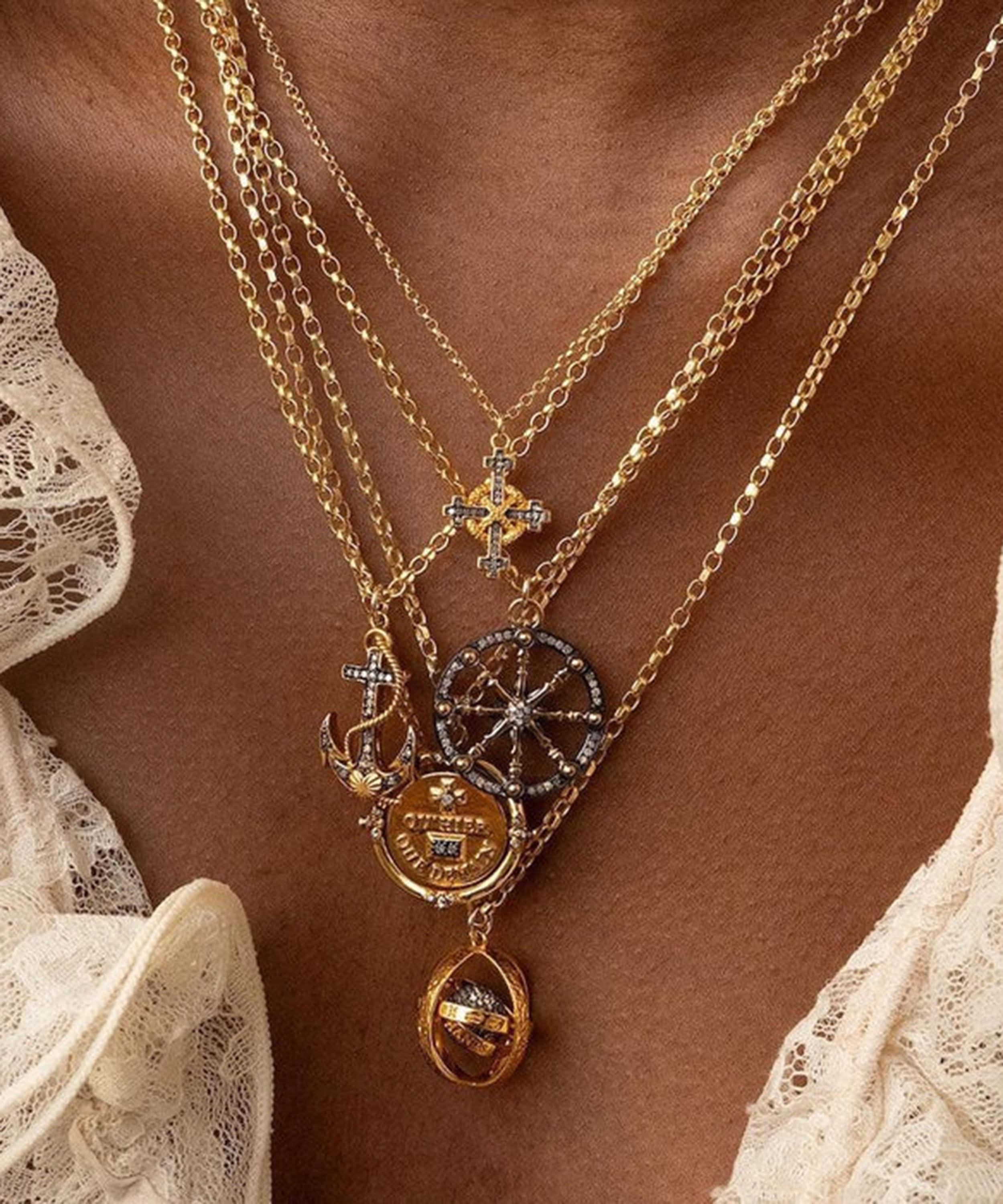 Kirstie Le Marque - Gold-Plated Diamond Halo Cross Pendant Necklace image number 3