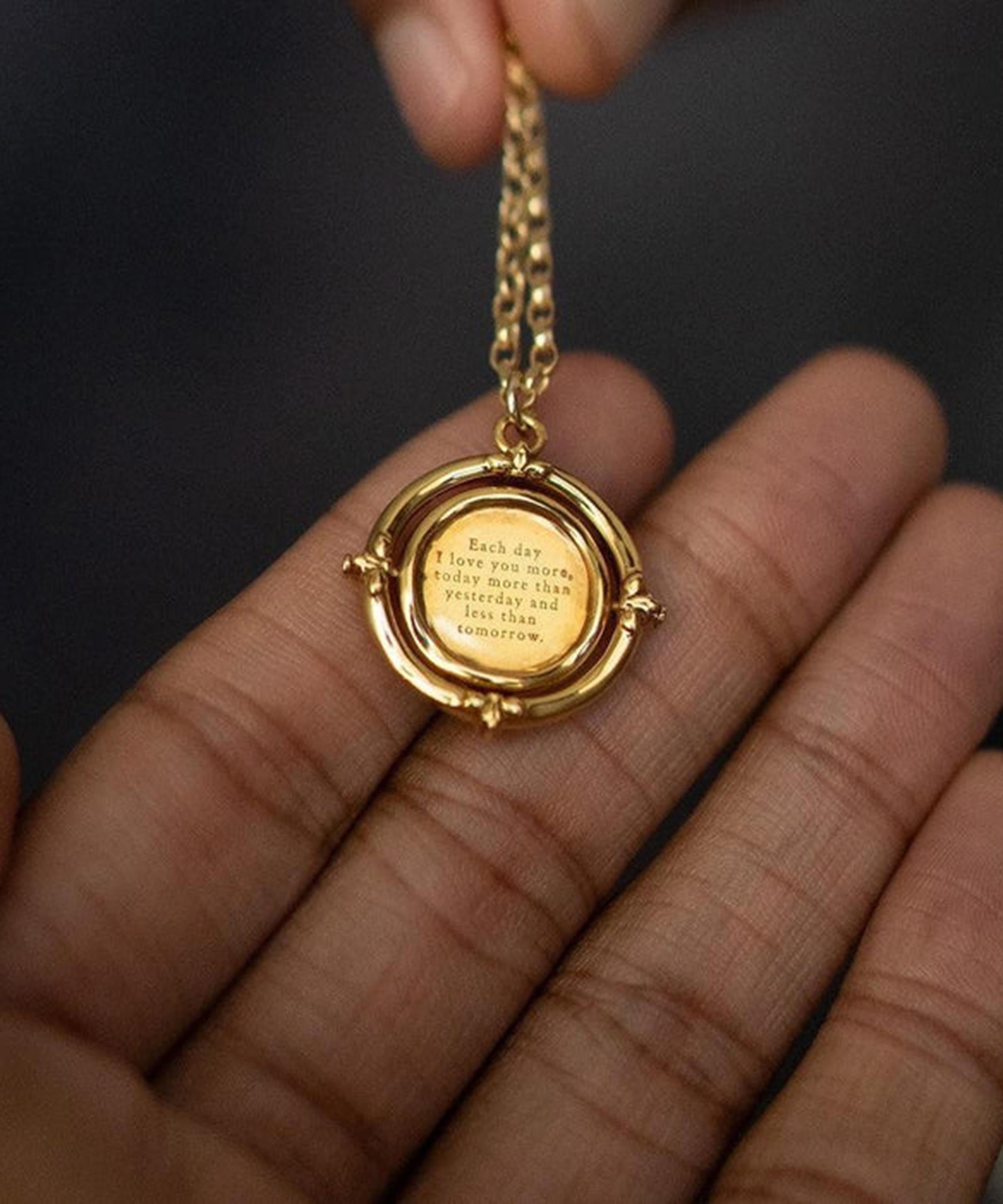 Kirstie Le Marque - Gold-Plated Diamond Eternal Pendant Necklace image number 3