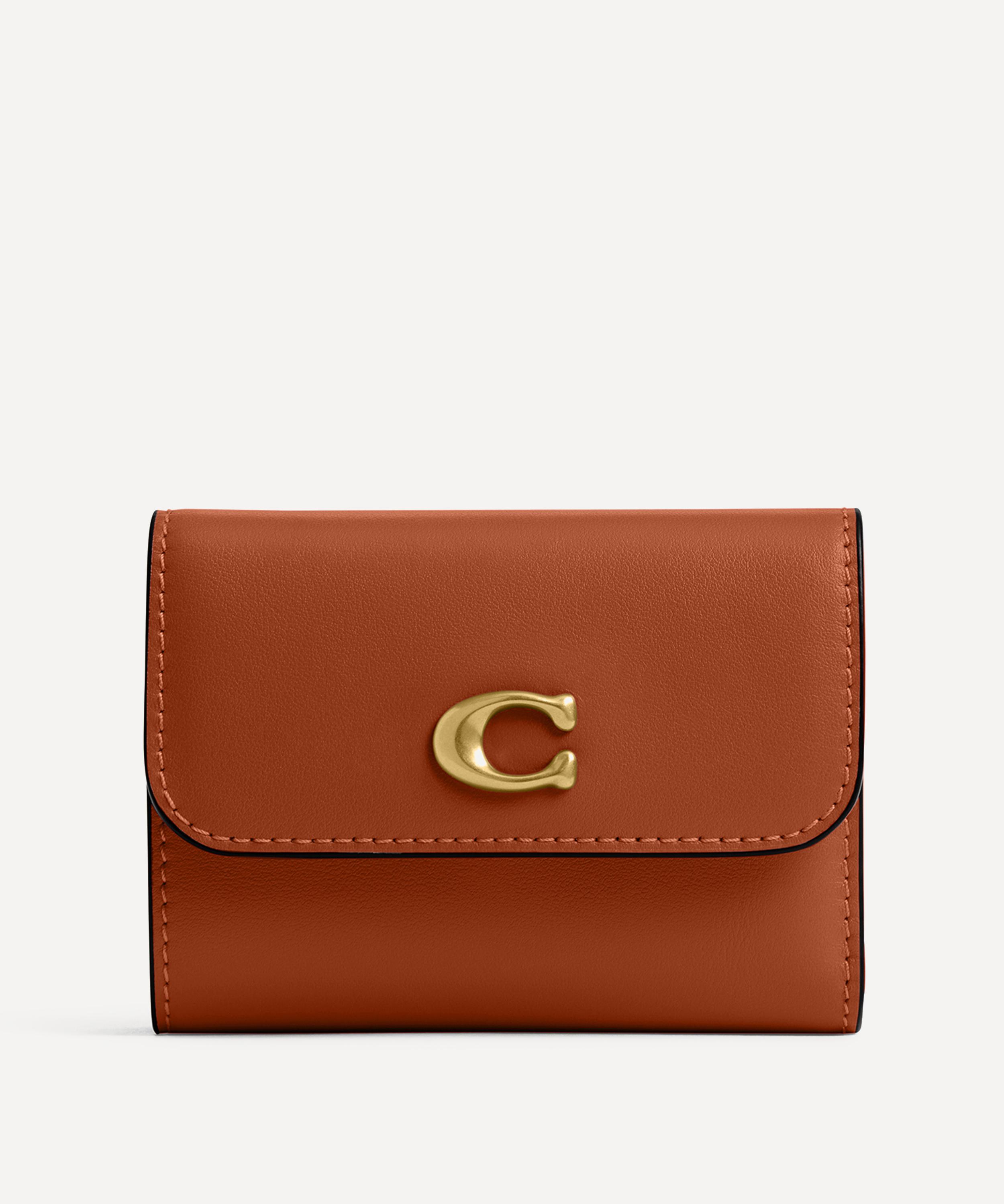 Coach - Essential Leather Card Holder Wallet