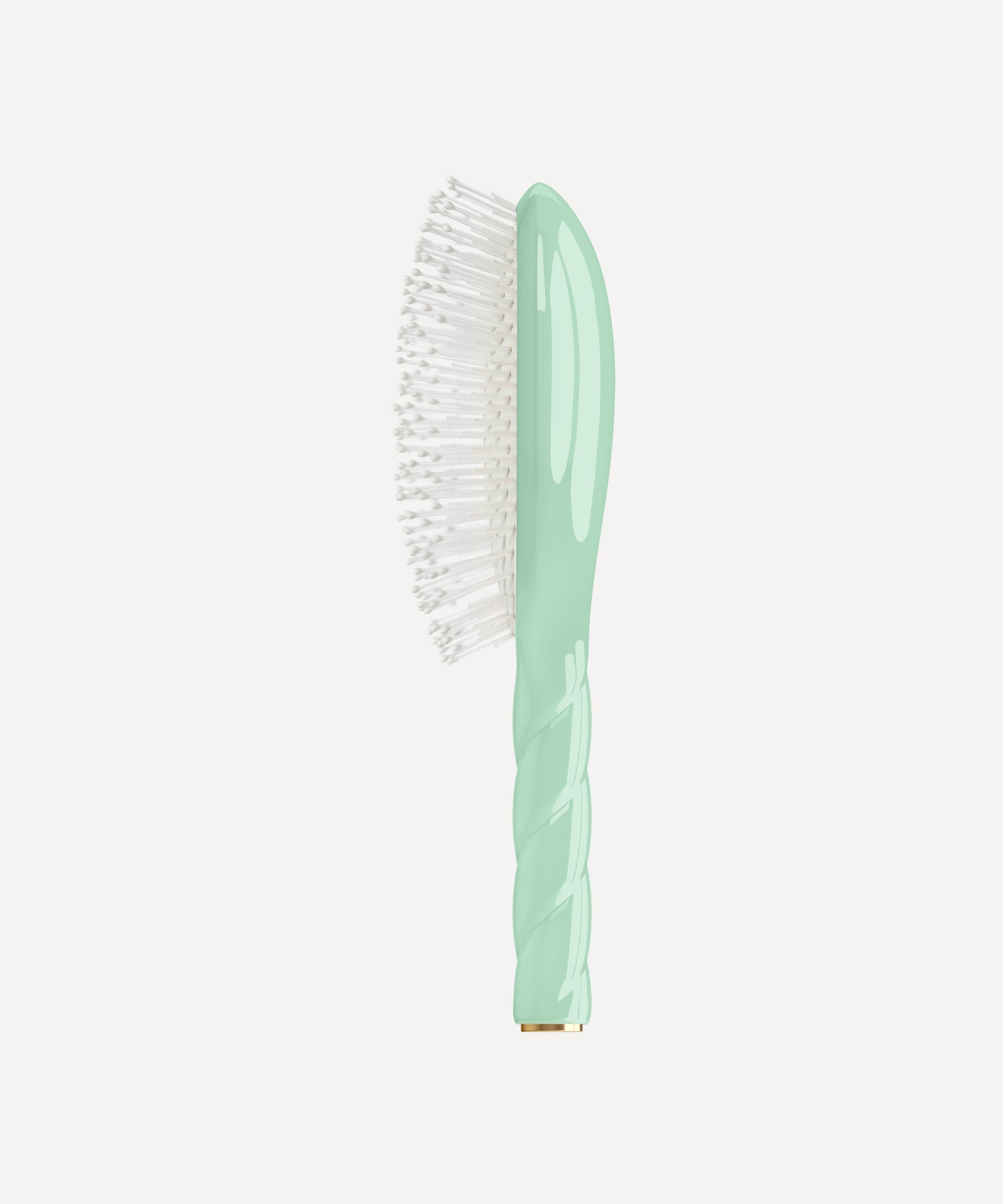 La Bonne Brosse - N.04 THE MIRACLE Detangling Scalp Brush image number 1