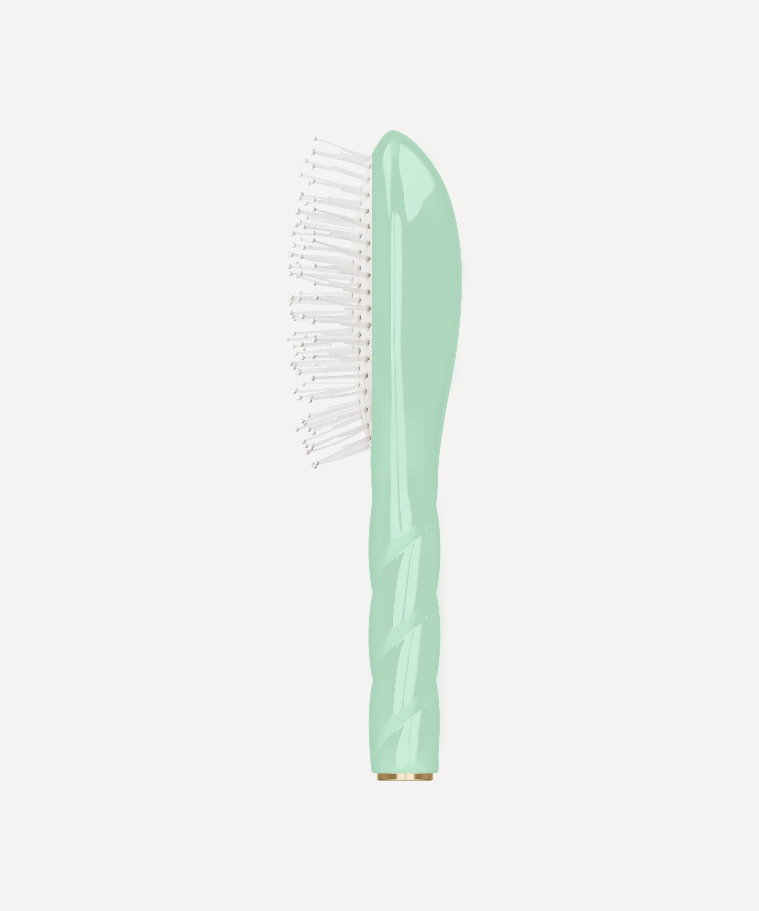 La Bonne Brosse - N.04 THE MIRACLE Detangling Petite Brush image number 1