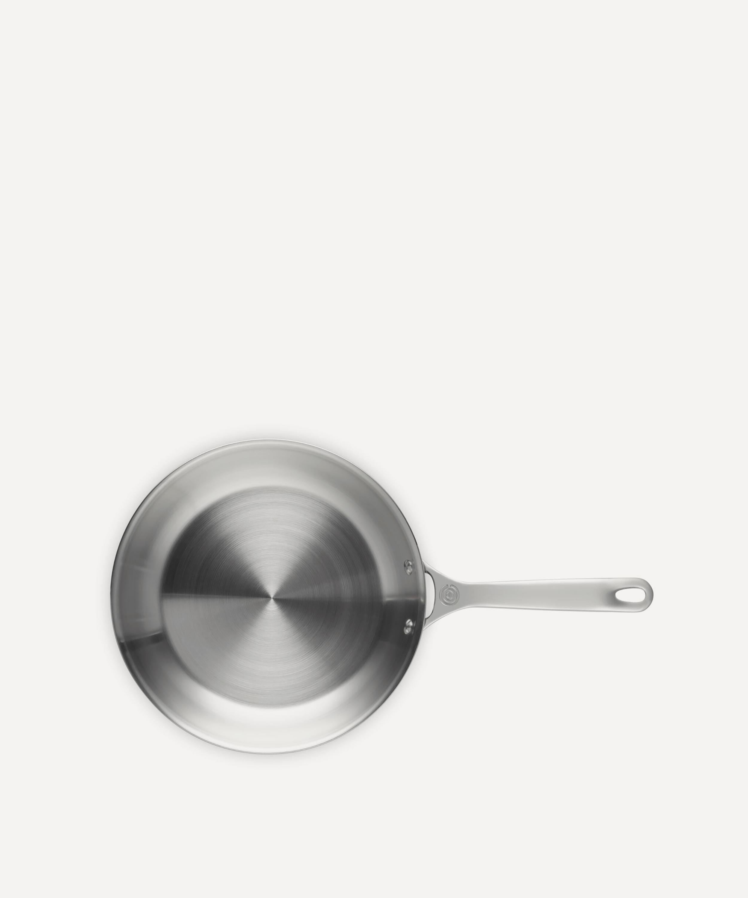 Le Creuset - Signature Stainless Steel Uncoated Shallow 26cm Frying Pan image number 4