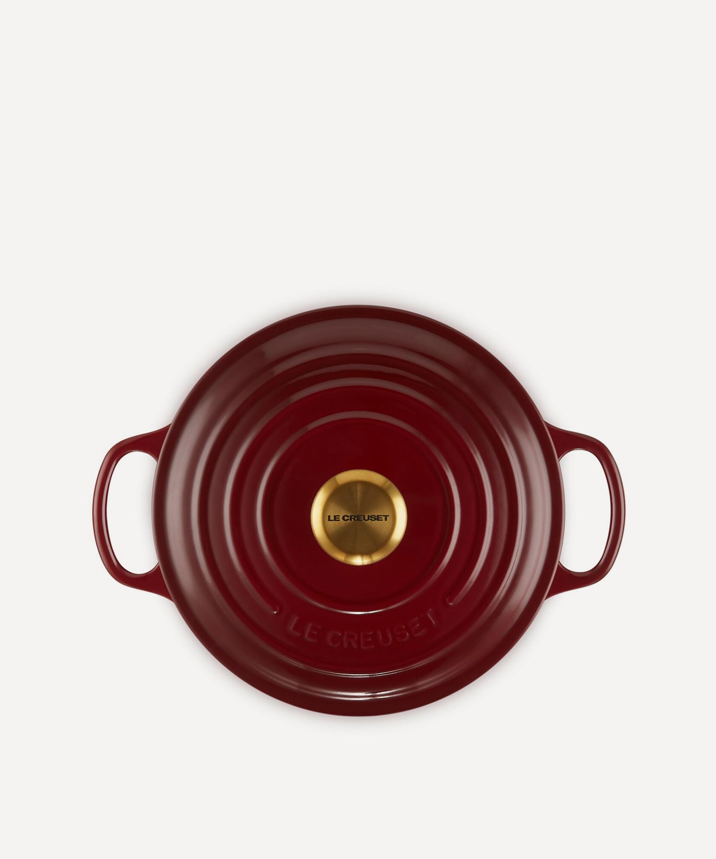 Le Creuset - Signature Cast Iron 24cm Round Casserole in Garnet image number 4