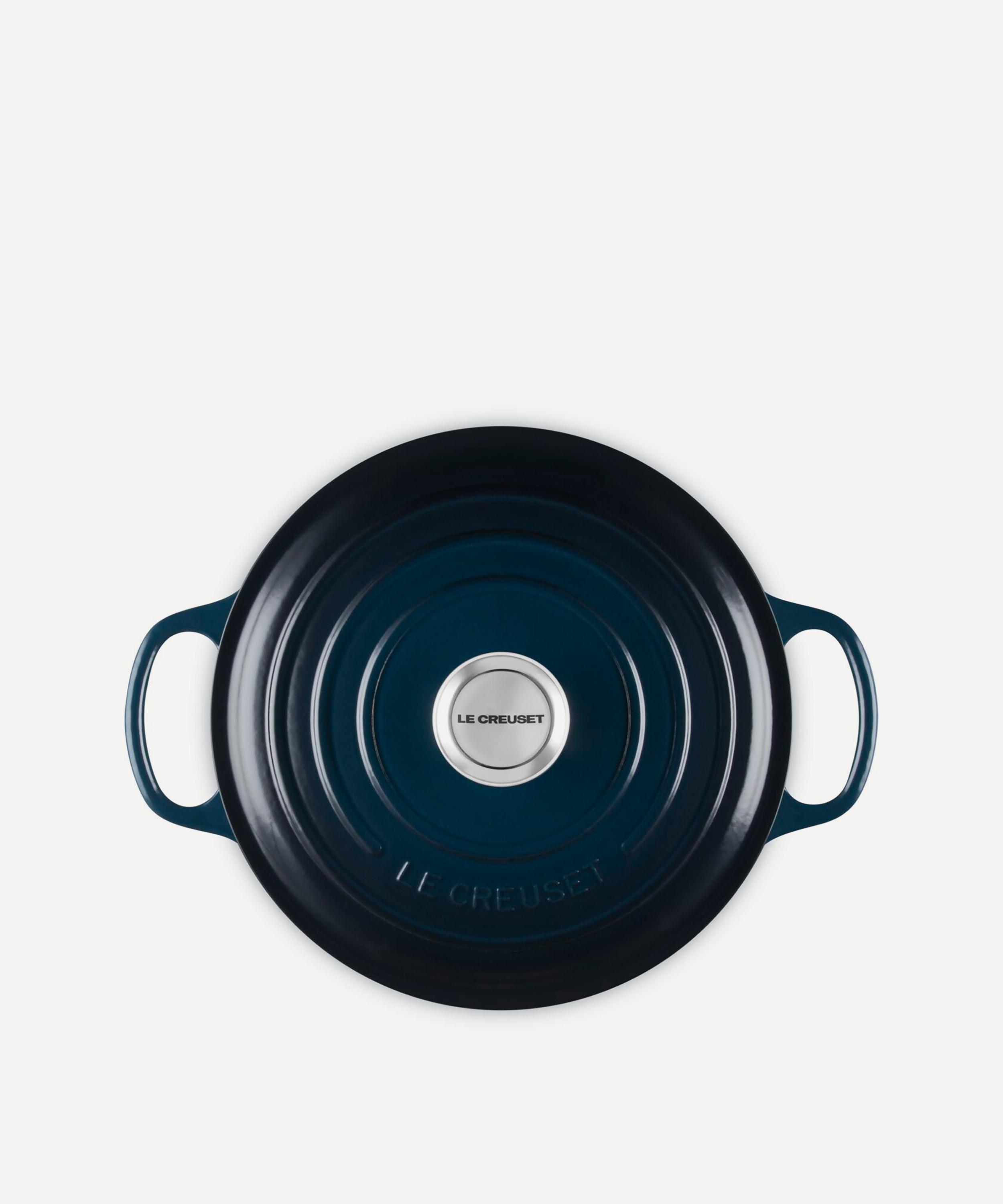 Le Creuset - Signature Cast Iron 24cm Round Casserole in Nuit image number 4