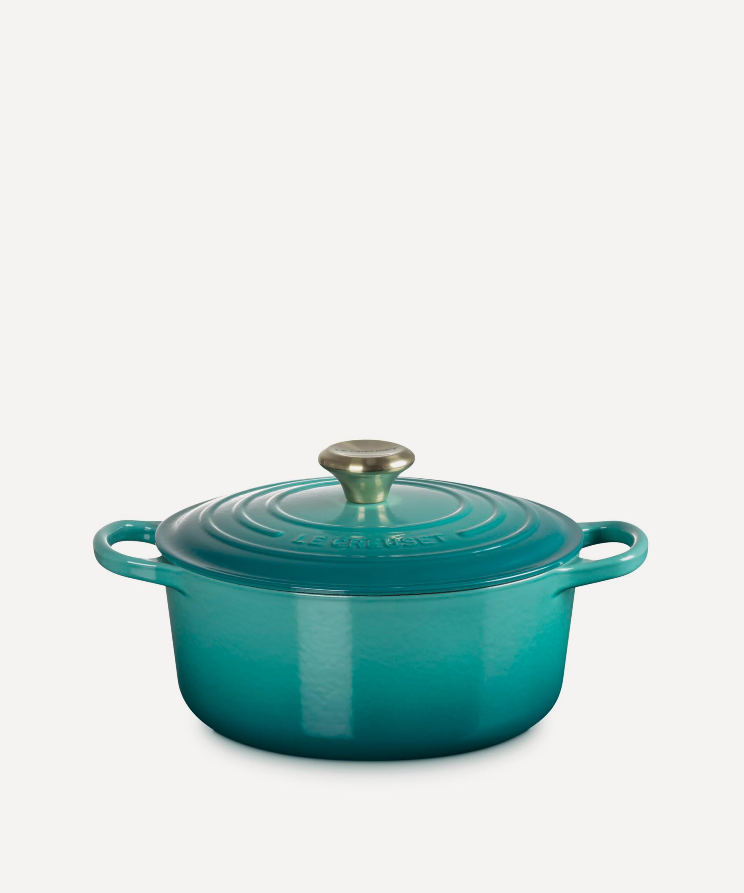 Le Creuset - Signature Cast Iron 24cm Round Casserole in Bleu Riviera