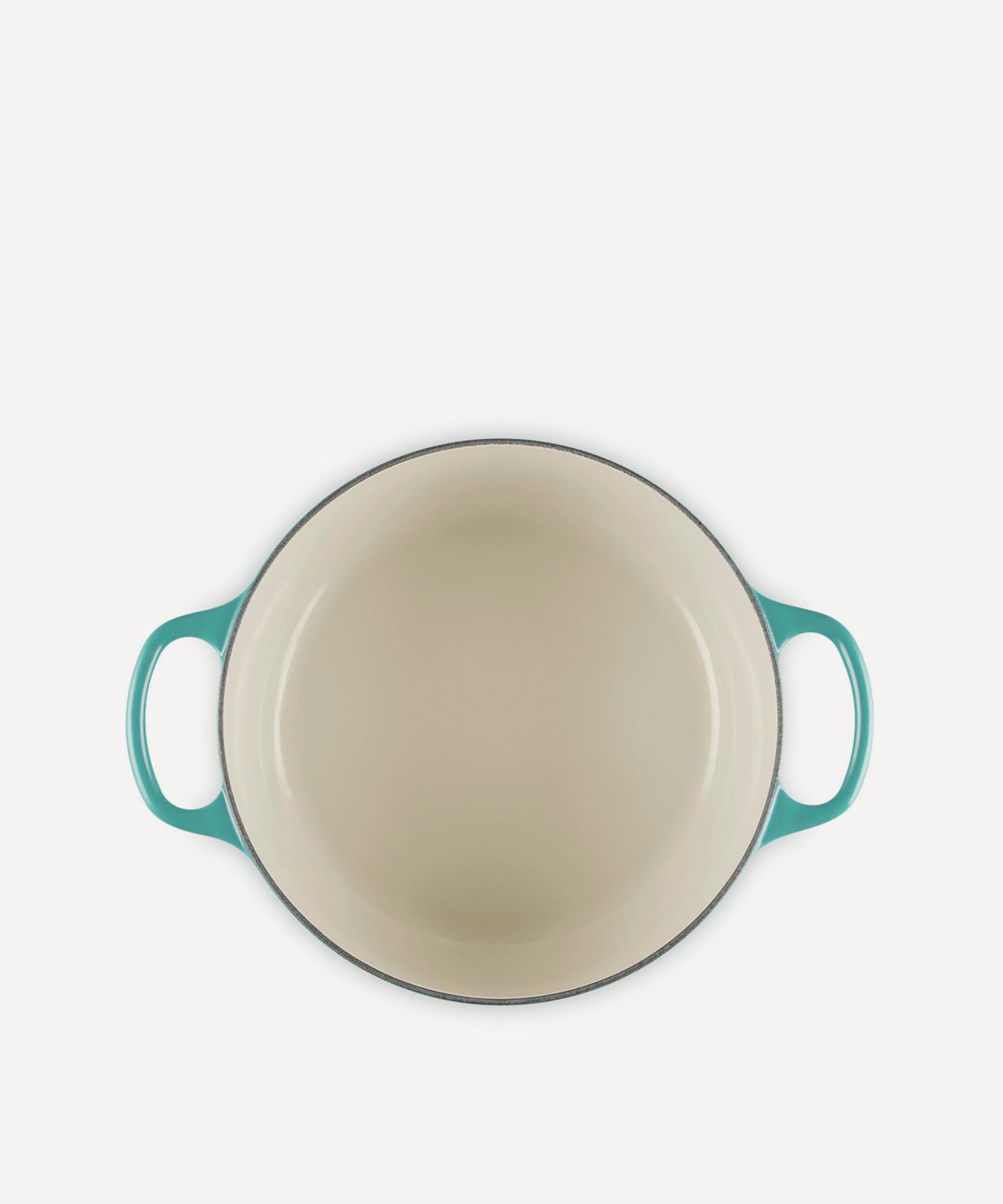 Le Creuset - Signature Cast Iron 24cm Round Casserole in Bleu Riviera image number 3