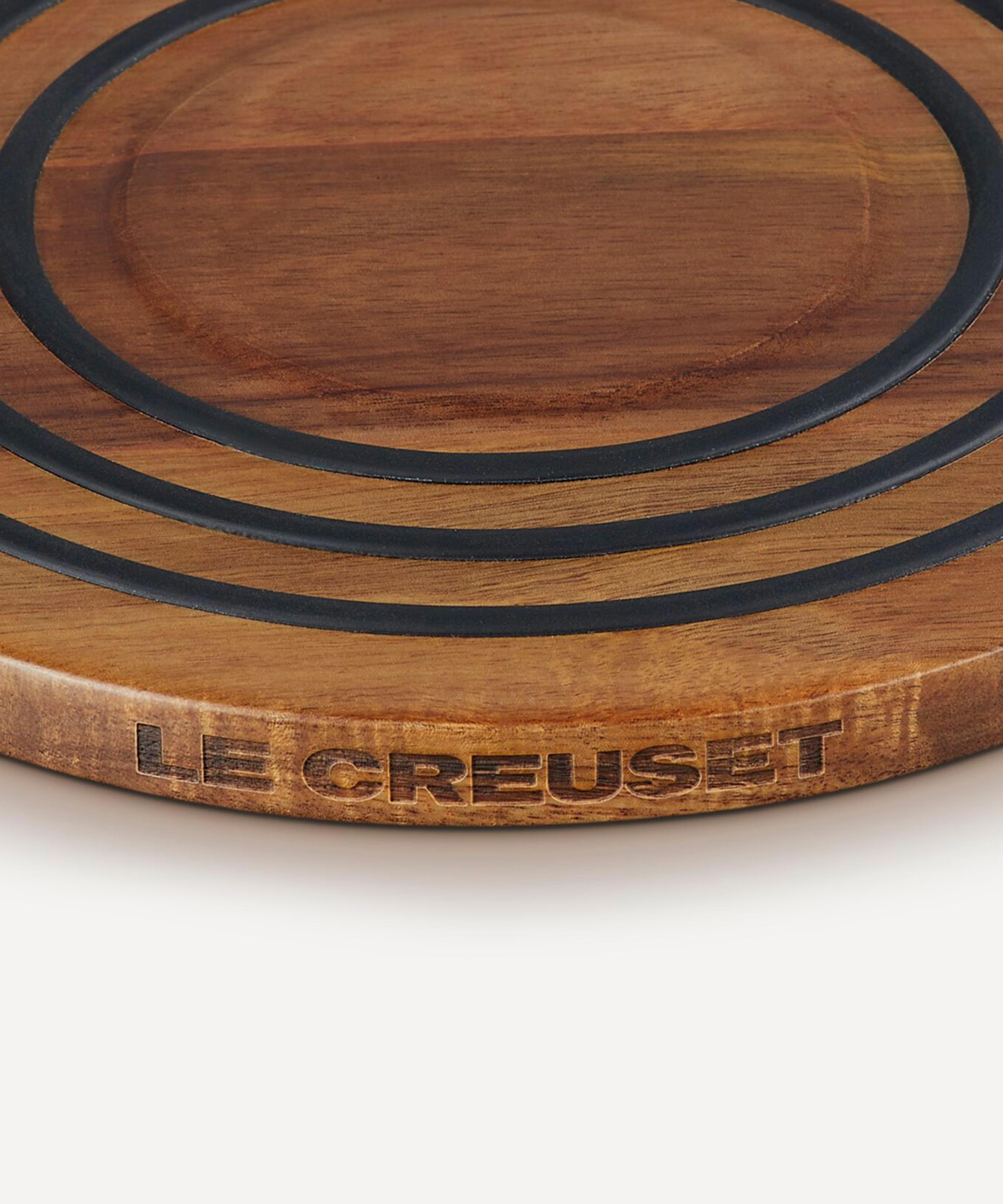 Le Creuset - Acacia Wood Magnetic Round Trivet image number 1